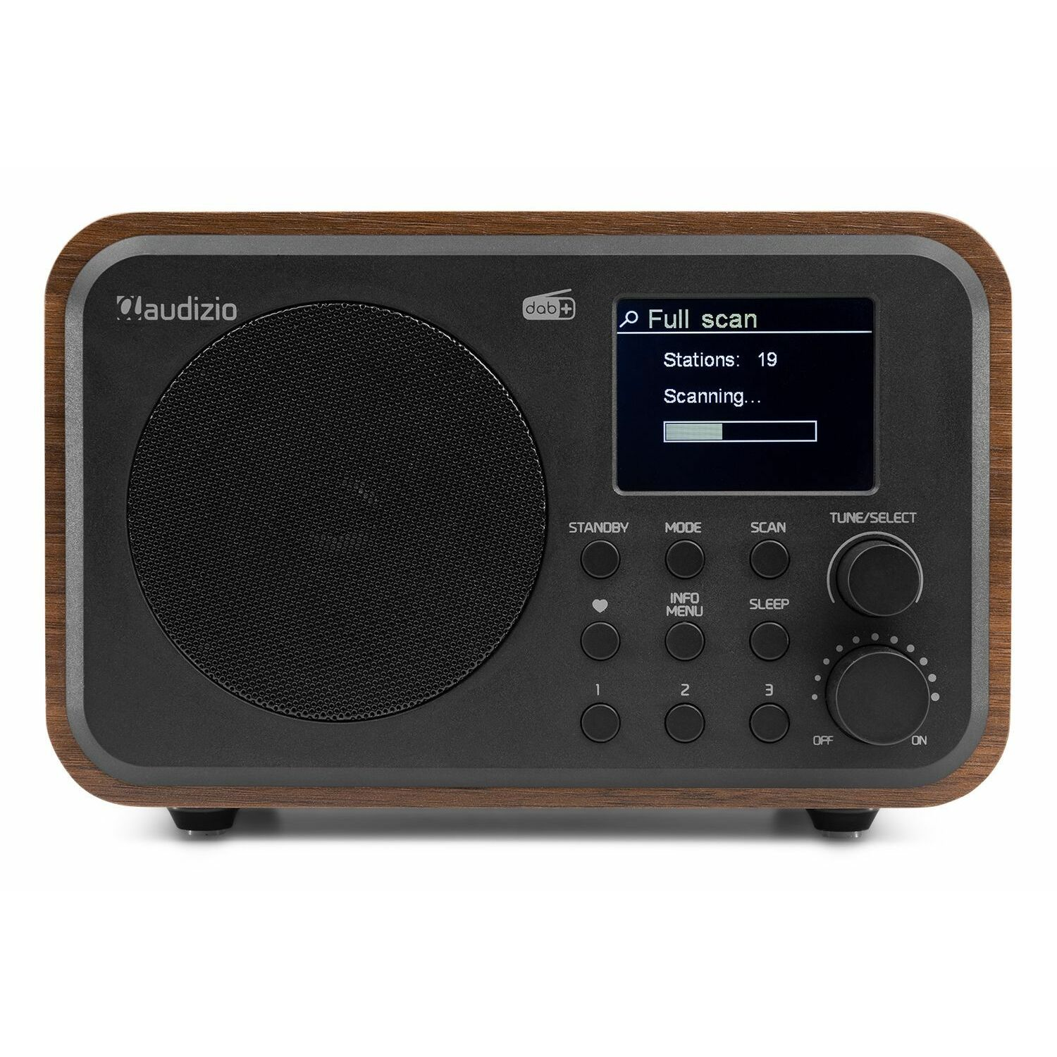 Holzradio mit Bildschirm, Knöpfen und Lautsprecher. Der Bildschirm zeigt scannende Sender an.