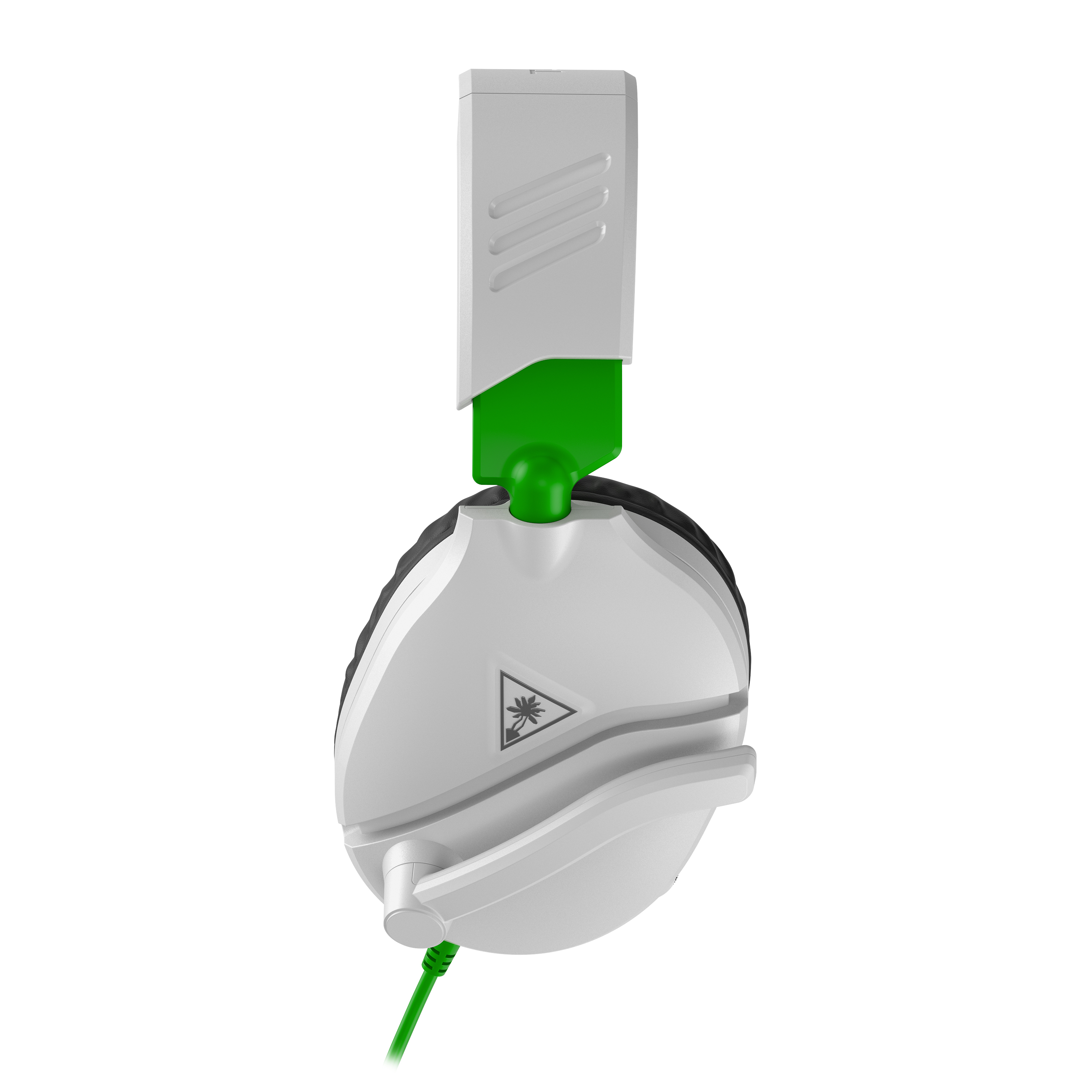 Auriculares para juegos blancos y verdes. Tiene un micrófono y está sobre un fondo blanco.
