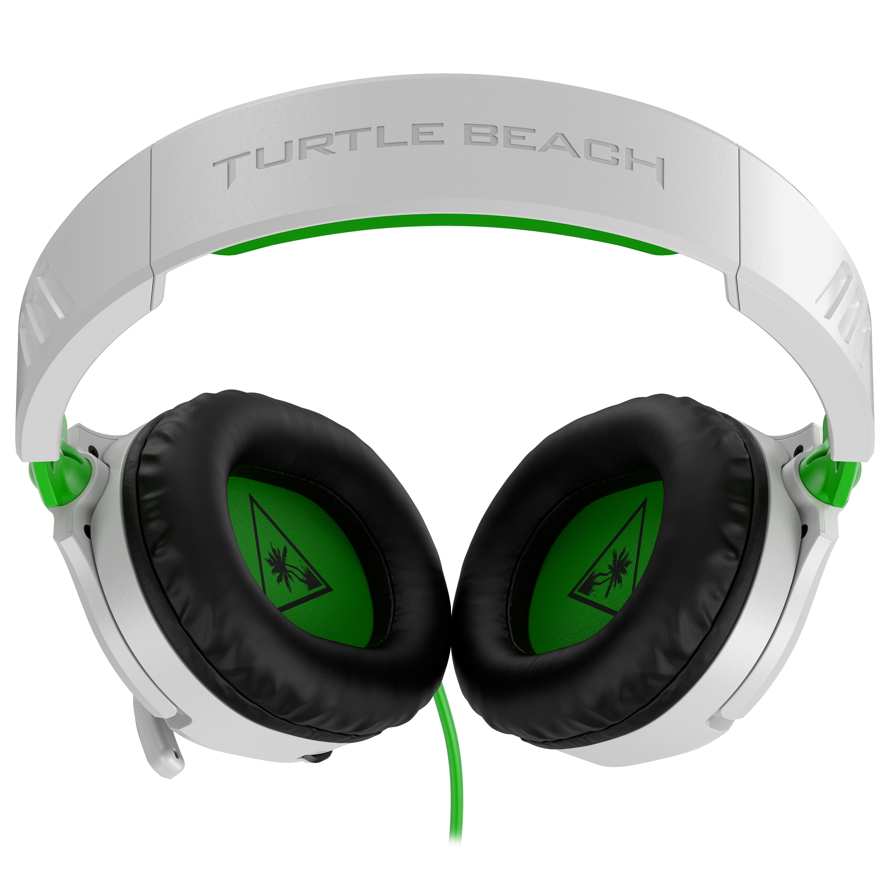 Auriculares Turtle Beach blancos y negros con interior y logo verdes.