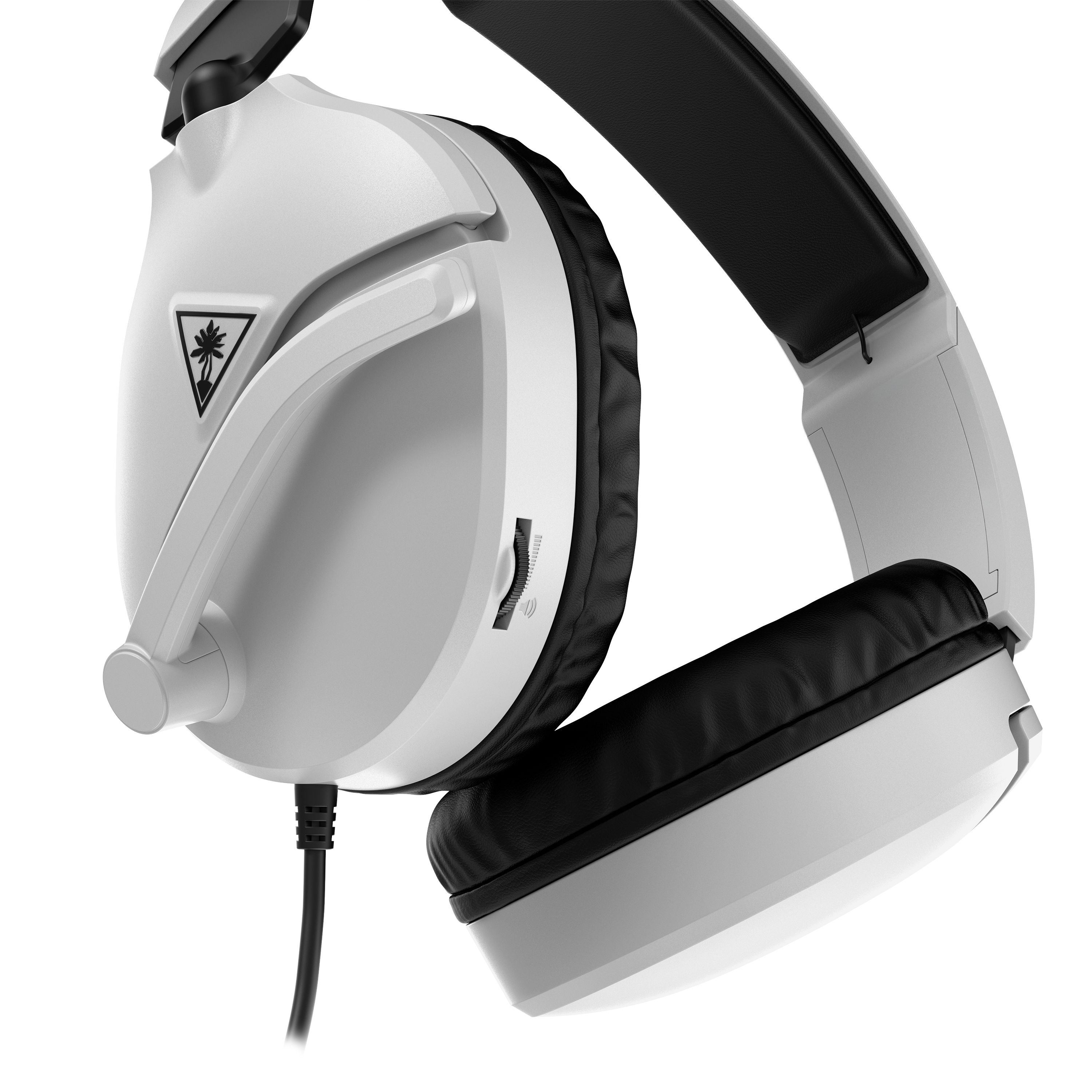 Weiß-schwarzes Headset, angewinkelt. Mit Logo und Lautstärkeregler.