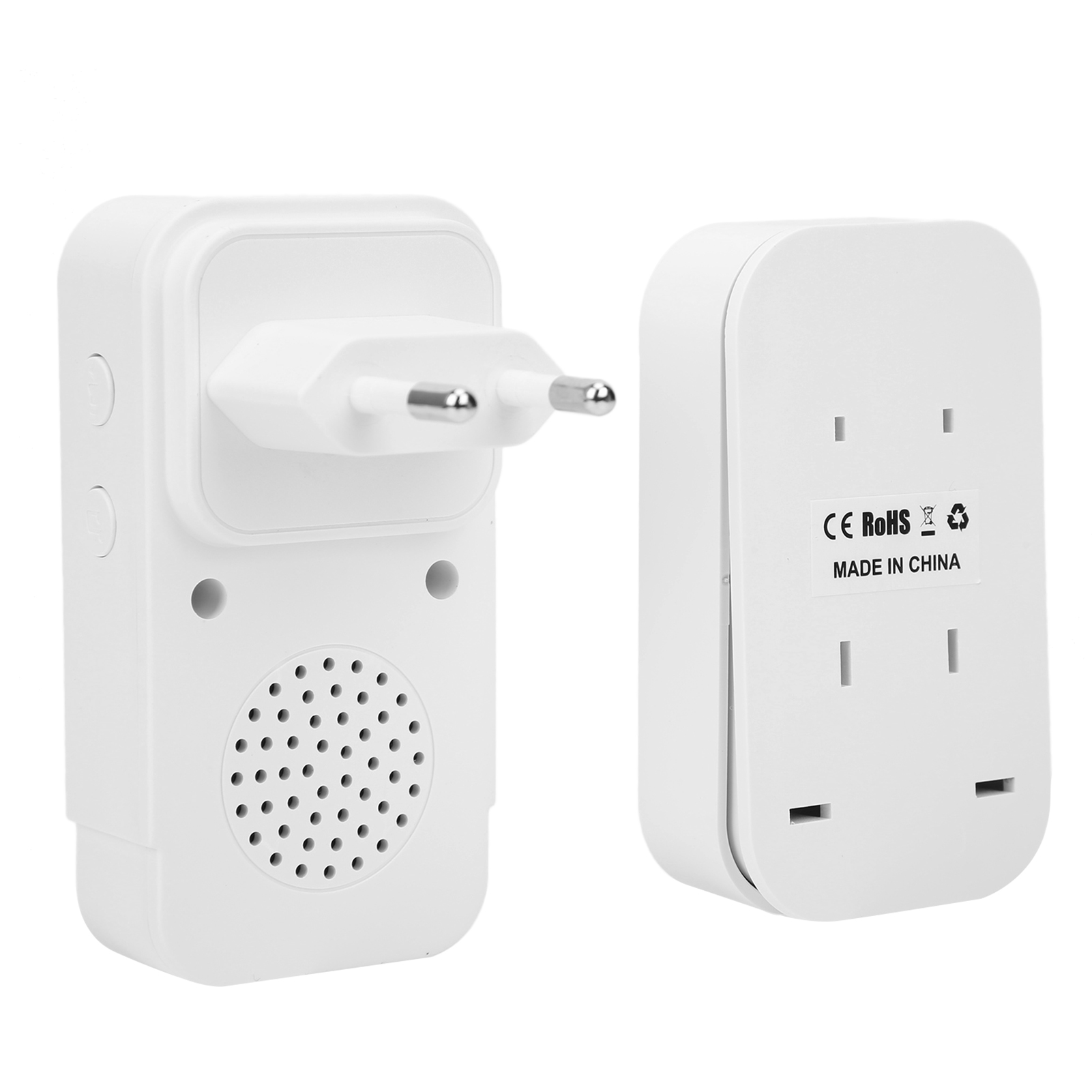 Weißer Steckdosenadapter. Zeigt die Vorderseite mit Lautsprecher und die Rückseite mit Steckdosen.