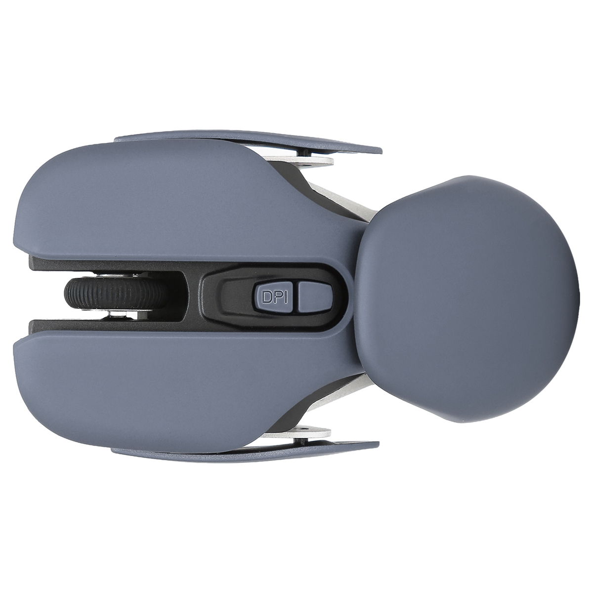 Draufsicht auf eine graue ergonomische Maus mit DPI-Taste und Scrollrad. Weißer Hintergrund.