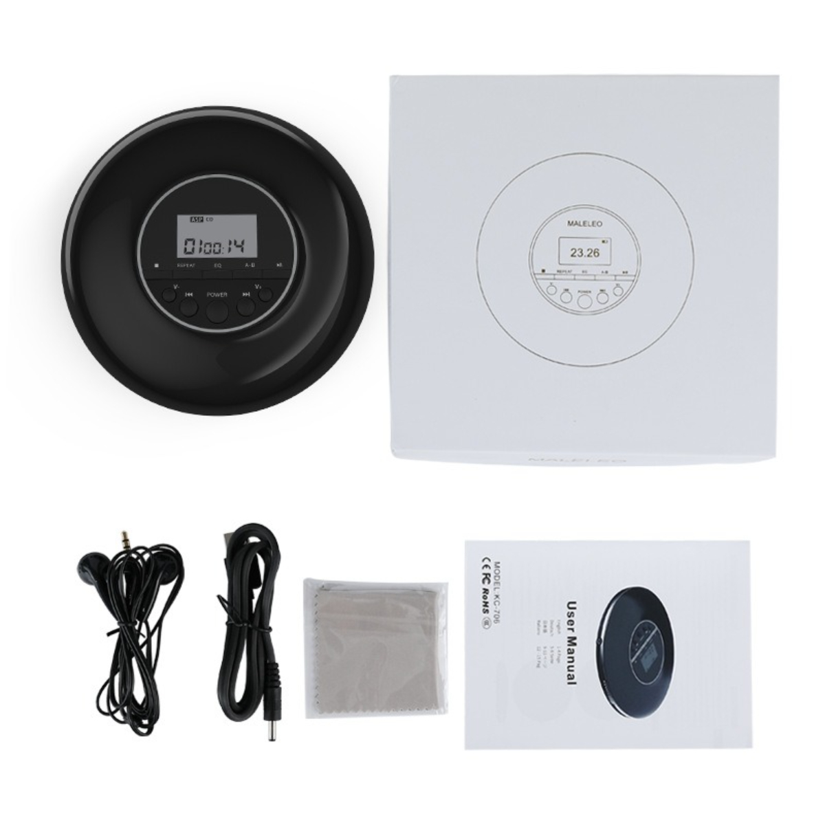 Schwarzer CD-Player mit einem Display, das die Uhrzeit anzeigt, sowie Kopfhörer und ein Reinigungstuch.