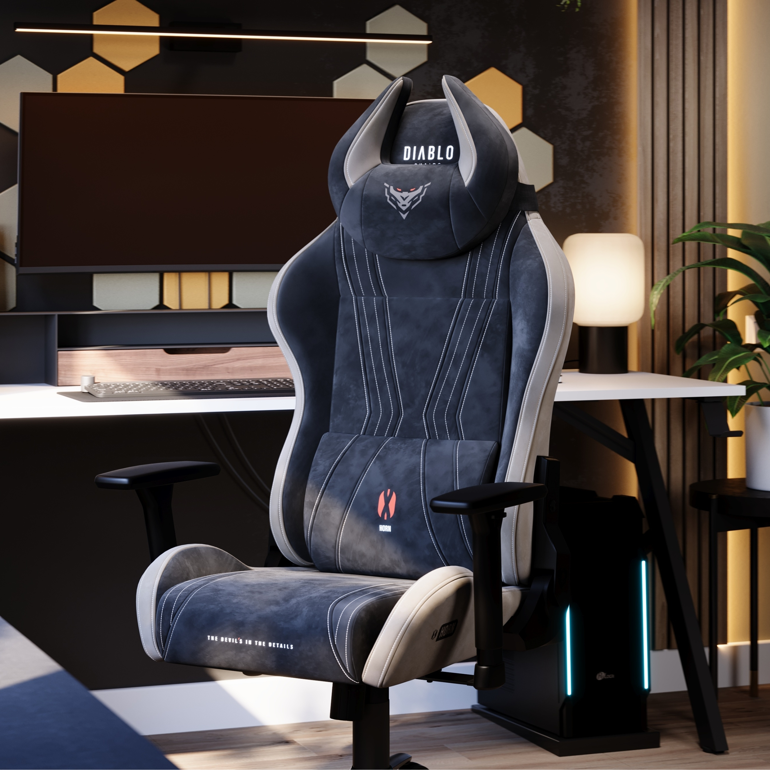 Krzesło do gier z logo 'DIABLO' w pokoju z biurkiem i komputerem.
