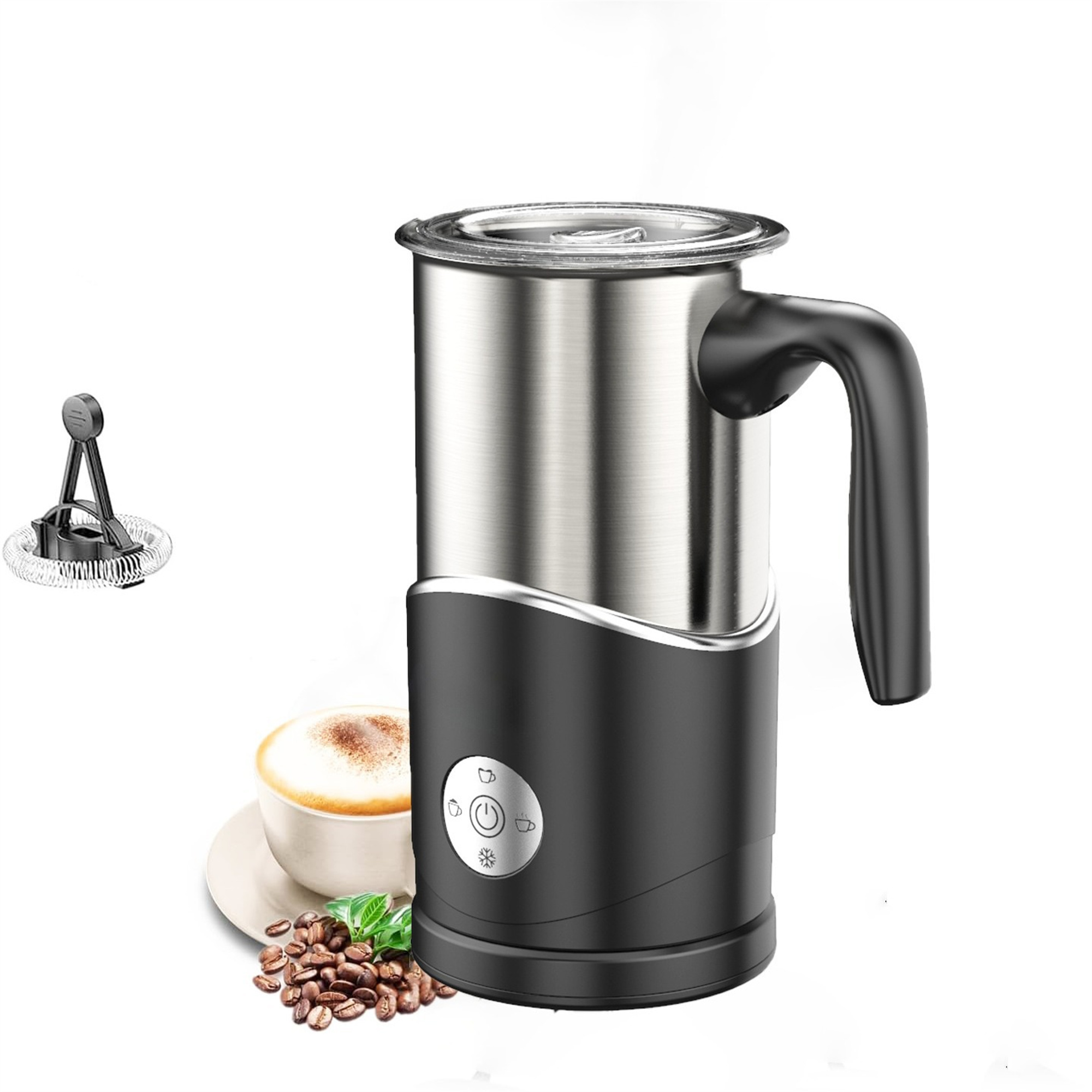 Milchaufschäumer mit einer Tasse Cappuccino, Kaffeebohnen und einem Schneebesen.