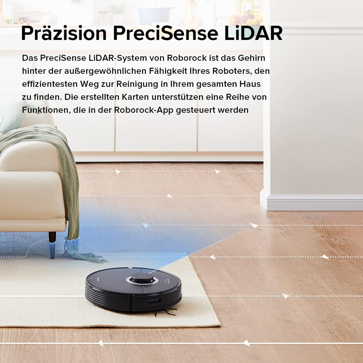 Schwarzer Roboter-Staubsauger auf einem Teppich, im Hintergrund ein Holzboden.