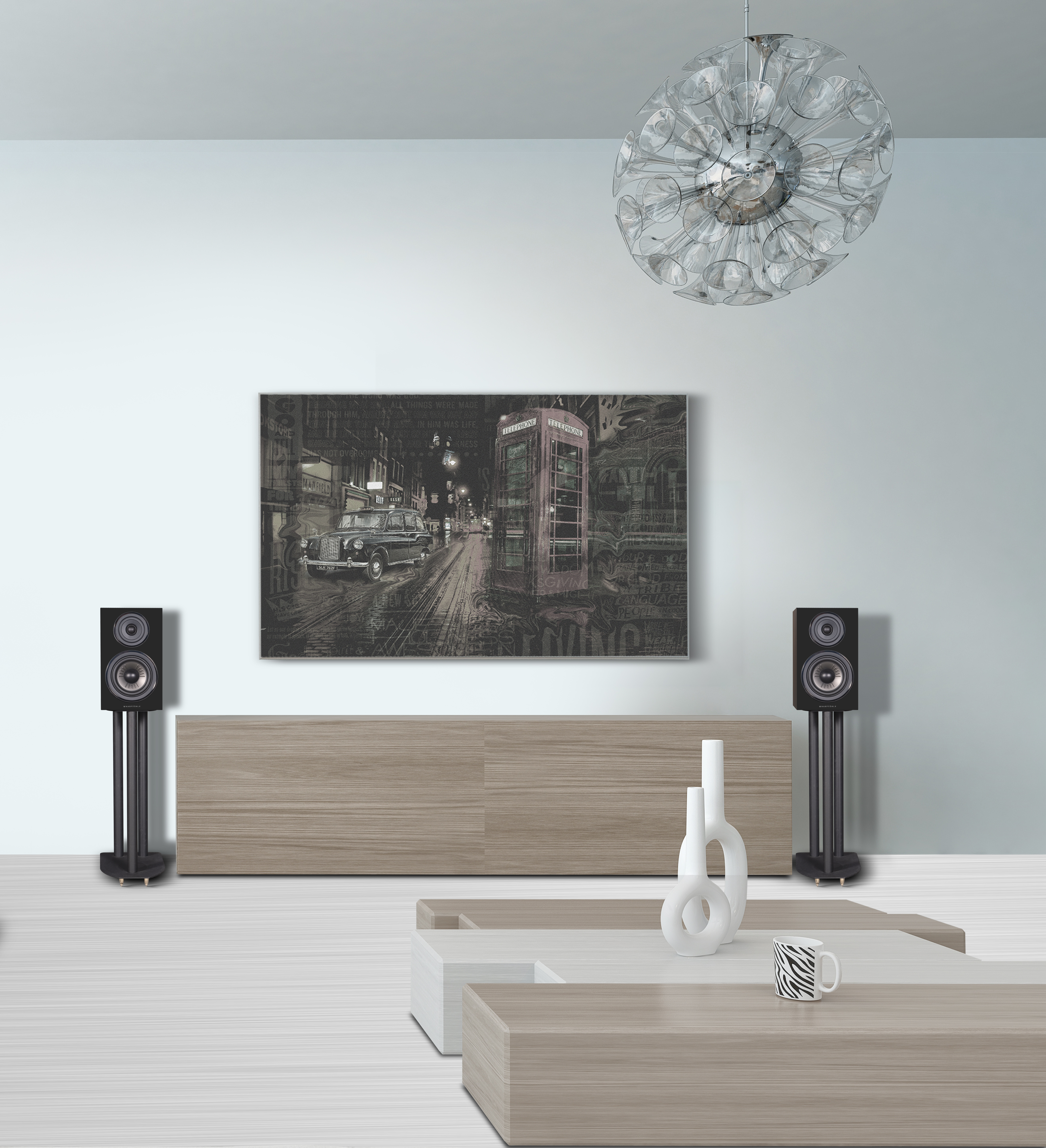 Woonkamer met een schilderij van Londen, luidsprekers en een stijlvolle tafel.