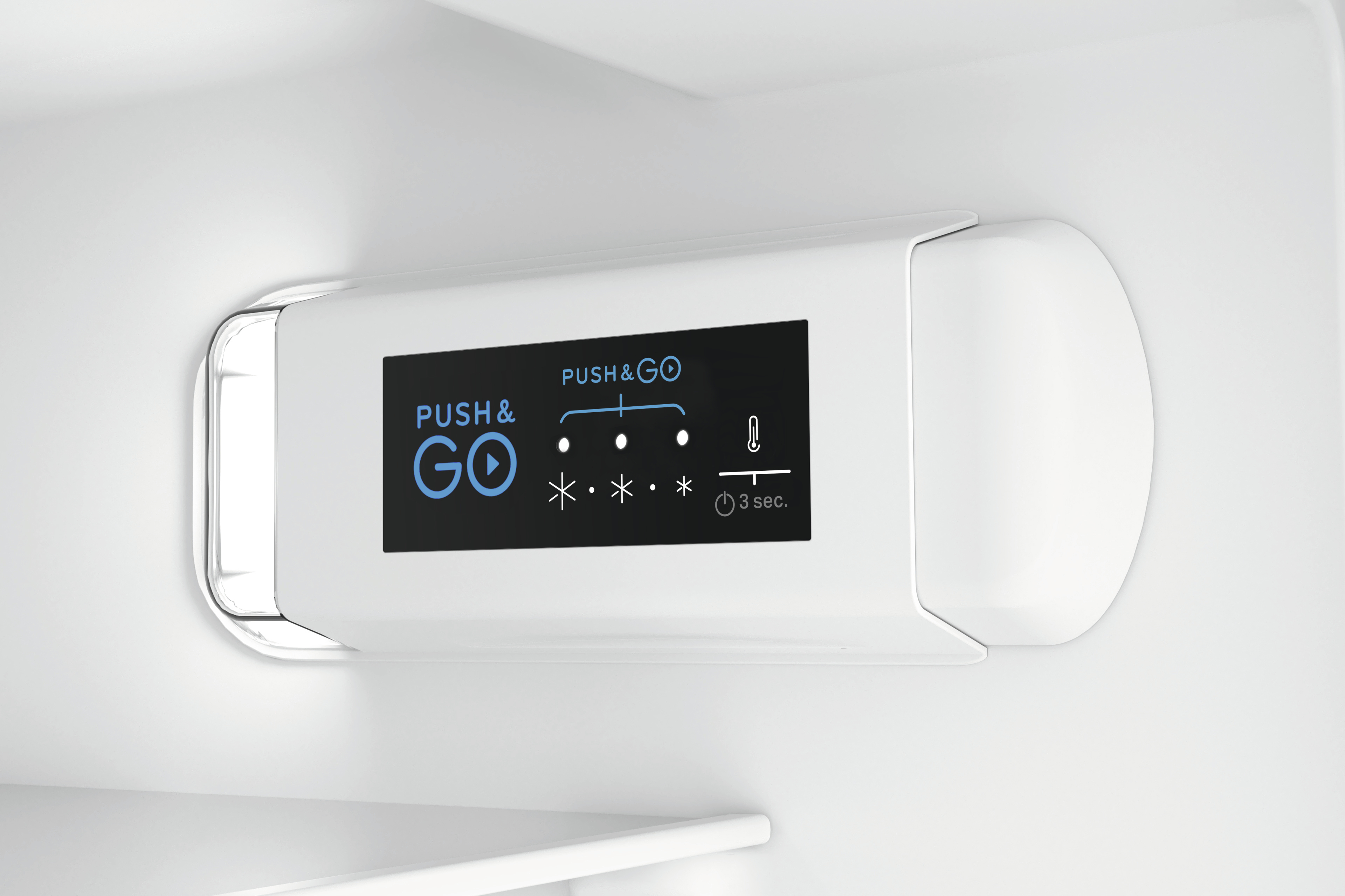 Pannello di controllo del frigorifero bianco con PUSH&GO e icone a fiocco di neve.