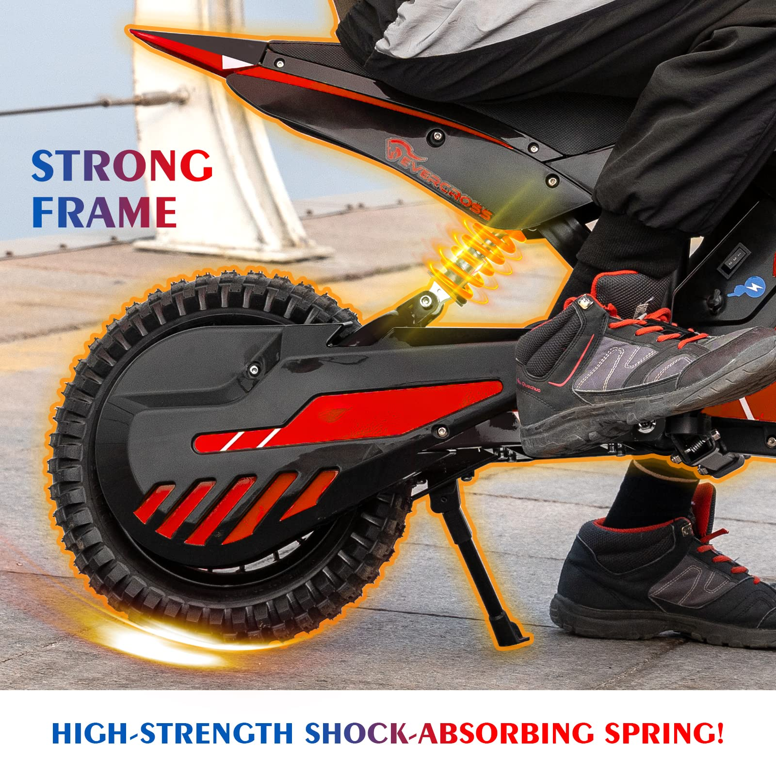 Scooter elettrico con accenti rossi. Testo: STRONG FRAME e HIGH-STRENGTH SHOCK-ABSORBING SPRING!