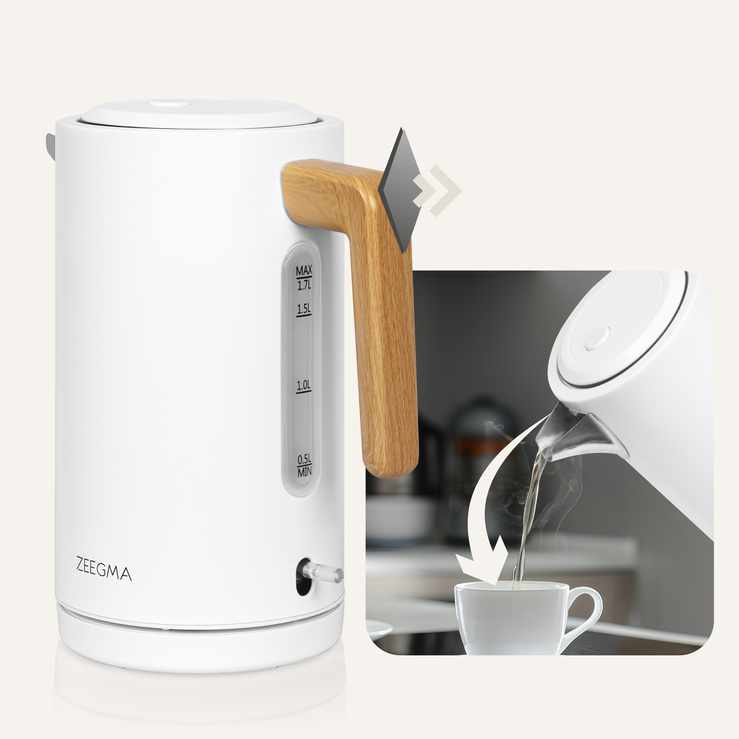 Biały czajnik elektryczny z drewnianym uchwytem, wlewa wodę do filiżanki. Widoczna marka Zeegma.