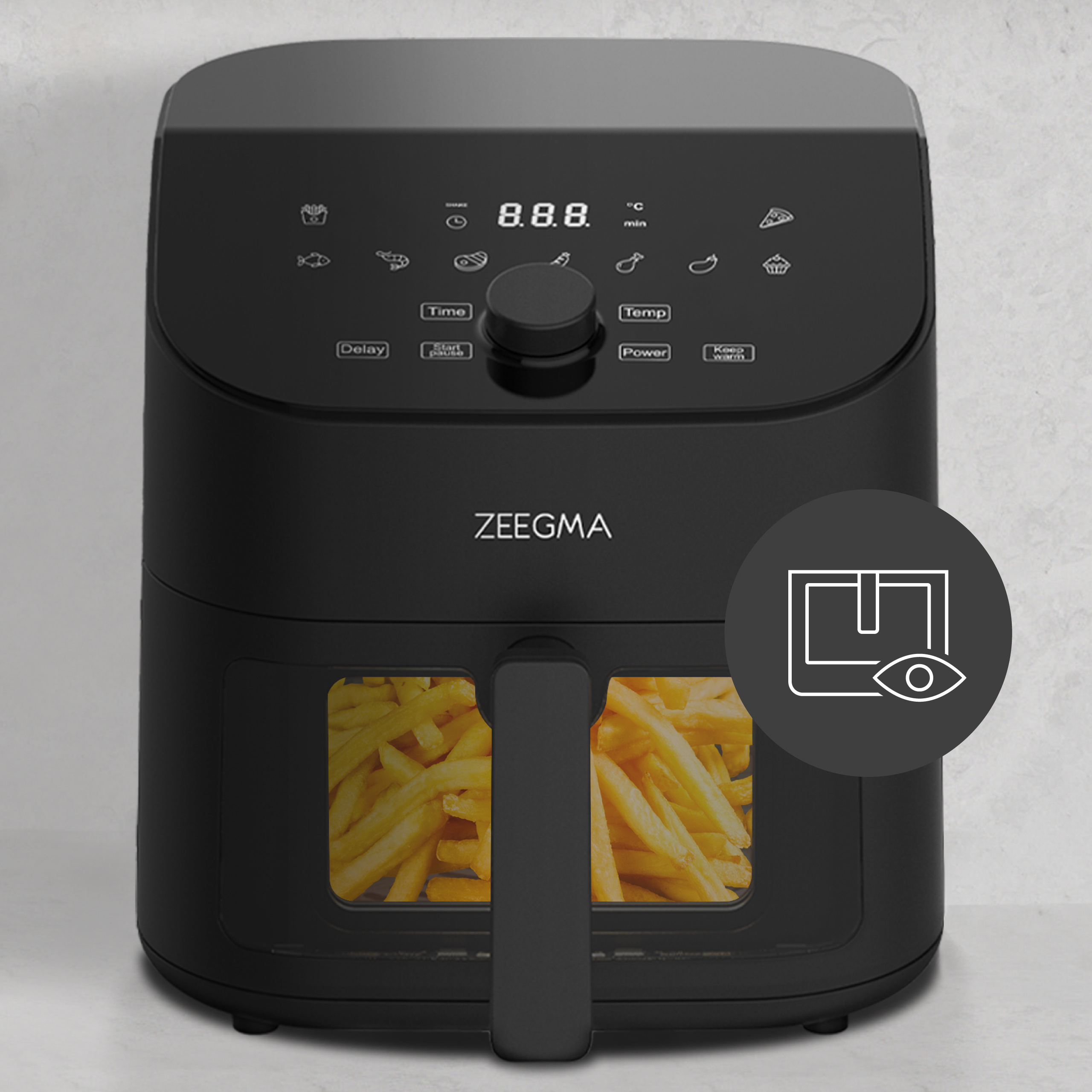 Czarna frytkownica powietrzna z cyfrowym wyświetlaczem, pokazująca frytki w oknie, na białym tle.
