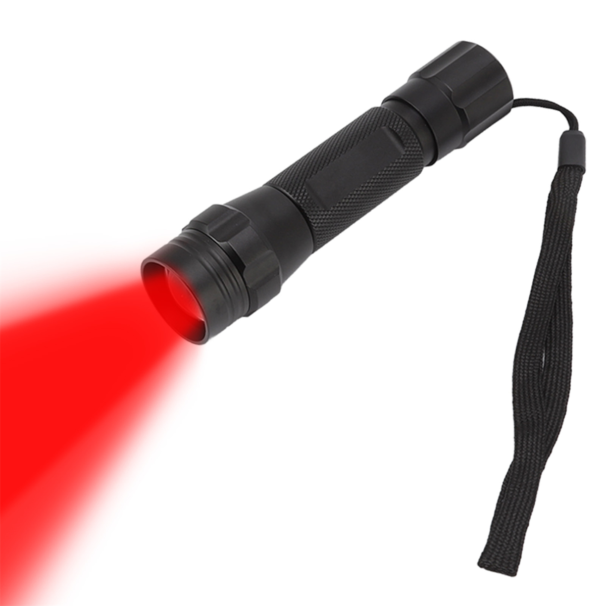Schwarze Taschenlampe.  Schwarze Taschenlampe mit rotem Lichtstrahl, isoliert auf Weiß.