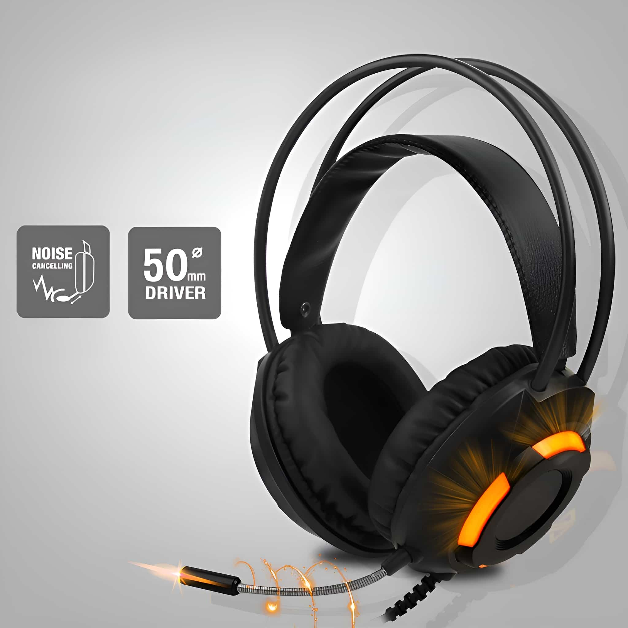 Schwarzes Gaming-Headset mit orangen Lichtern. Merkmale: Geräuschunterdrückung und 50mm Treiber.