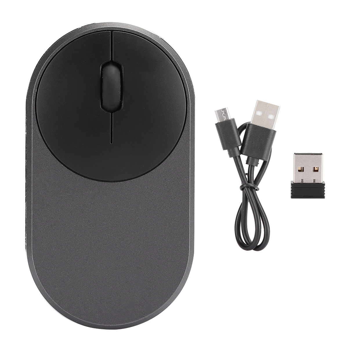 Schwarze Maus.  Eine schwarze Maus mit USB-Kabel und USB-Empfänger, isoliert auf Weiß.