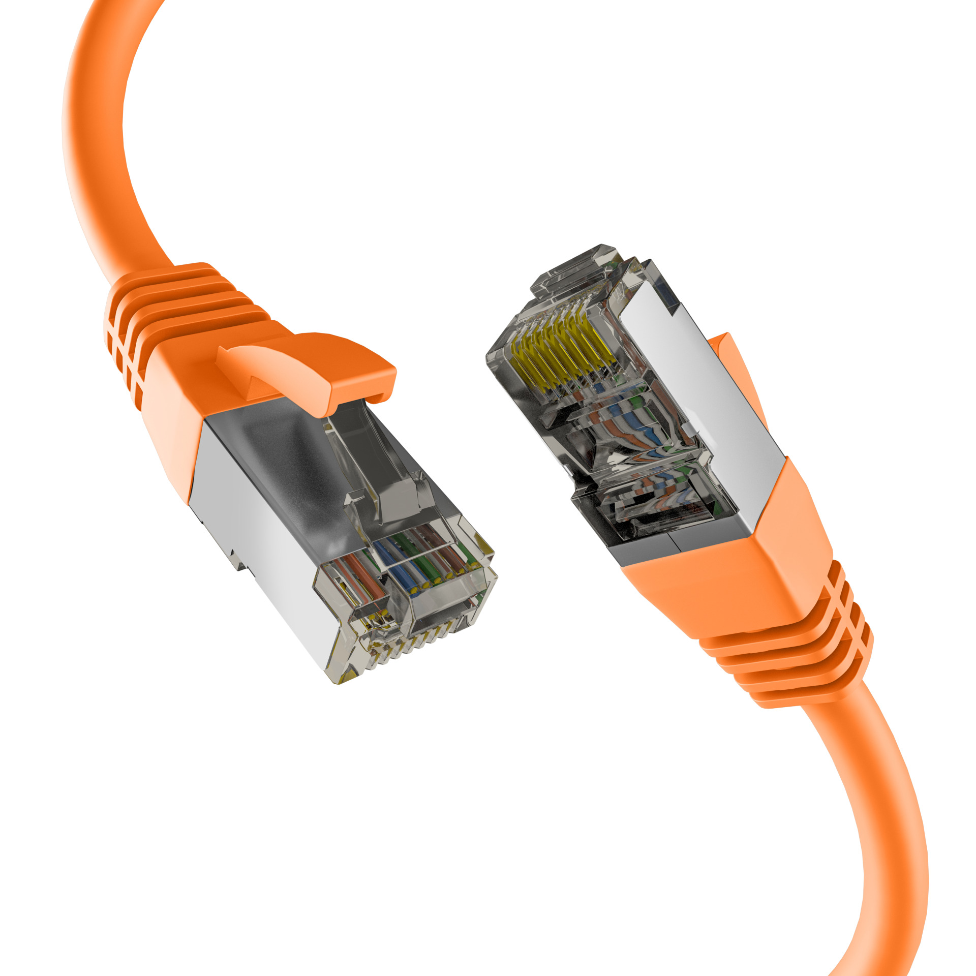 Cavo Ethernet arancione con connettori. Estremità metalliche, primo piano su sfondo bianco.