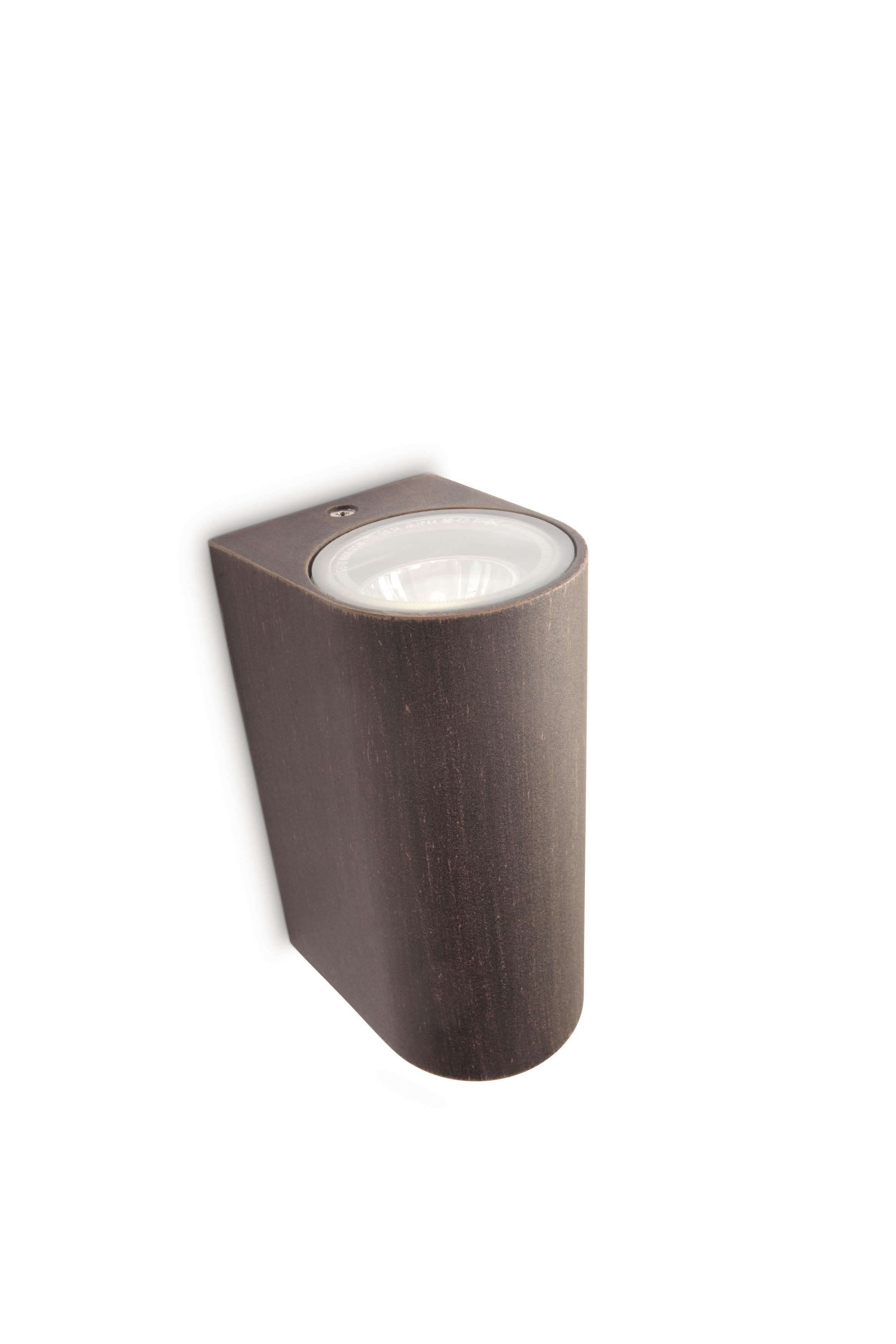 Braune Wandleuchte mit zylindrischer Form und sichtbarer Lichtquelle, vor weißem Hintergrund.