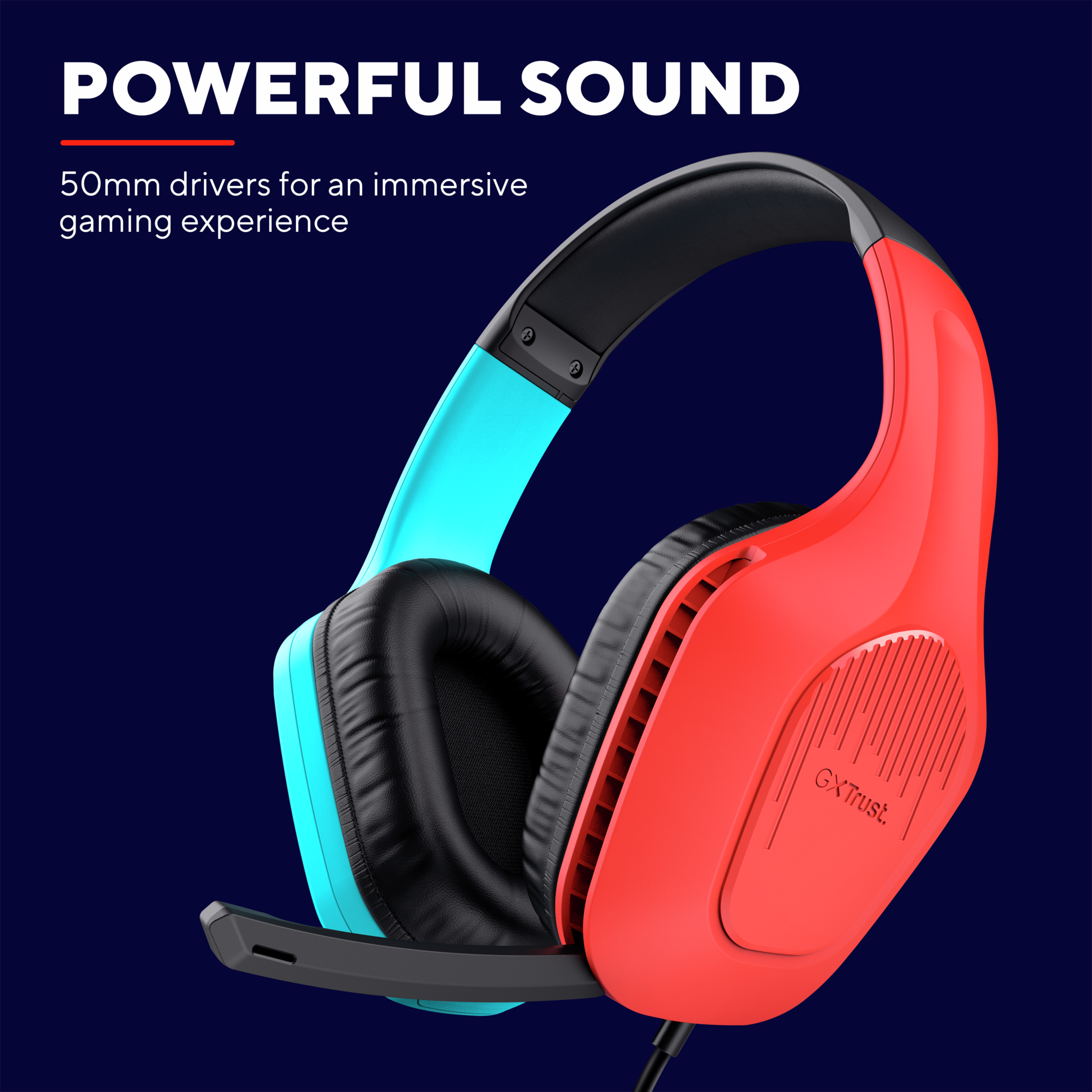 Czerwony i niebieski zestaw słuchawkowy dla graczy z mikrofonem, na ciemnoniebieskim tle z napisem 'POWERFUL SOUND'.