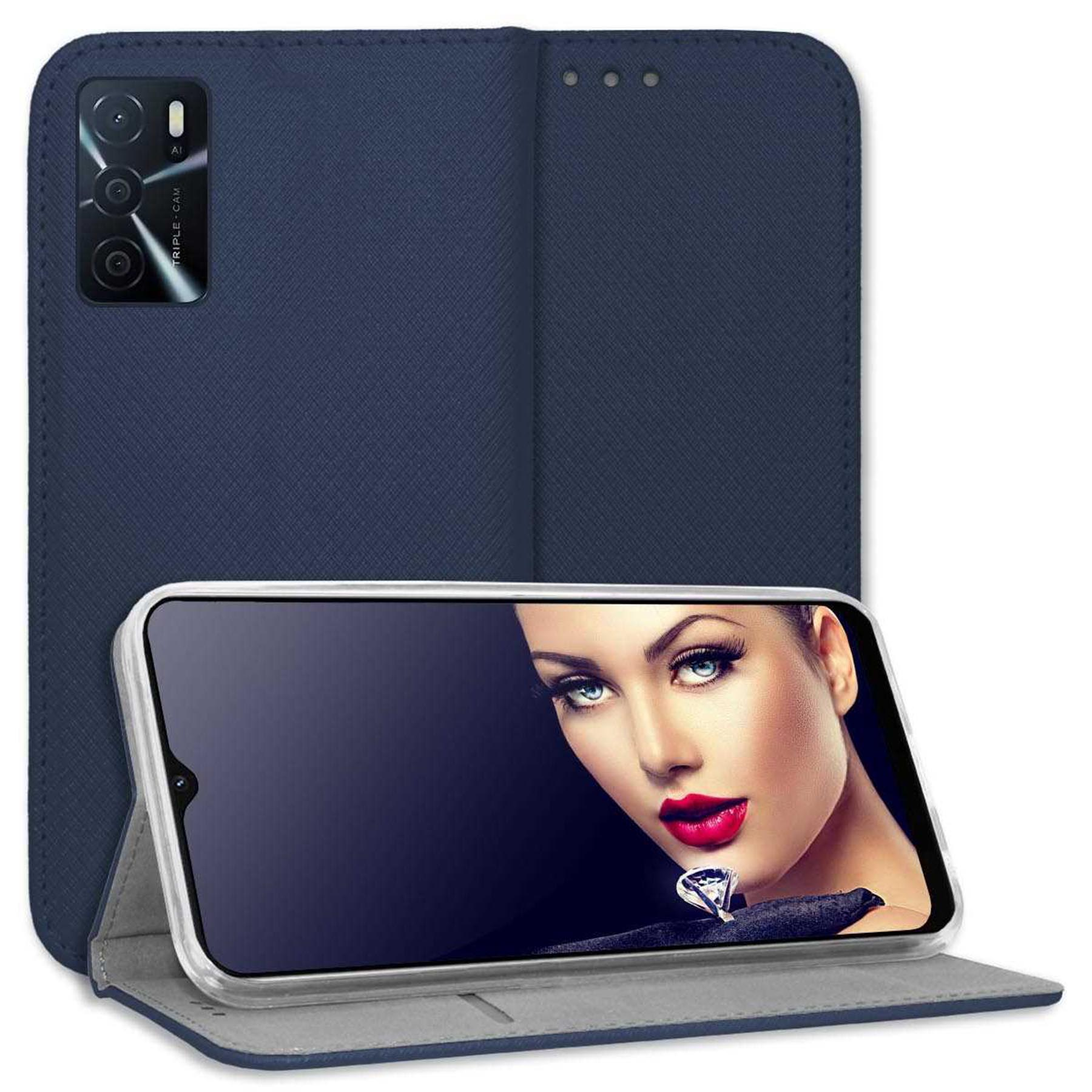 Blaue Handyhülle mit einem Handy, das eine Frau zeigt. Die Hülle ist offen.