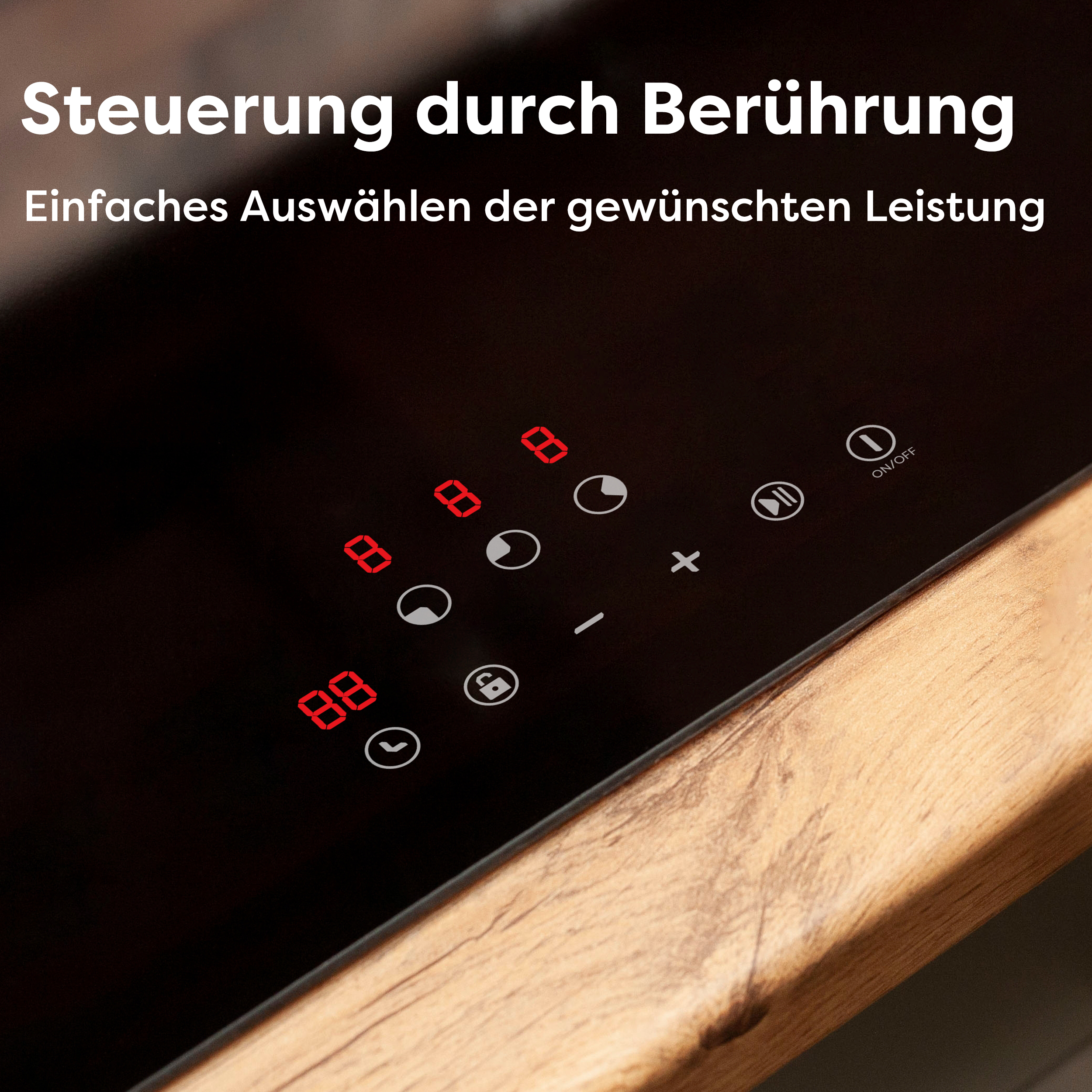 Nahaufnahme eines schwarzen Kochfelds mit leuchtend roten Zahlen und Bedienelementen auf Holz.