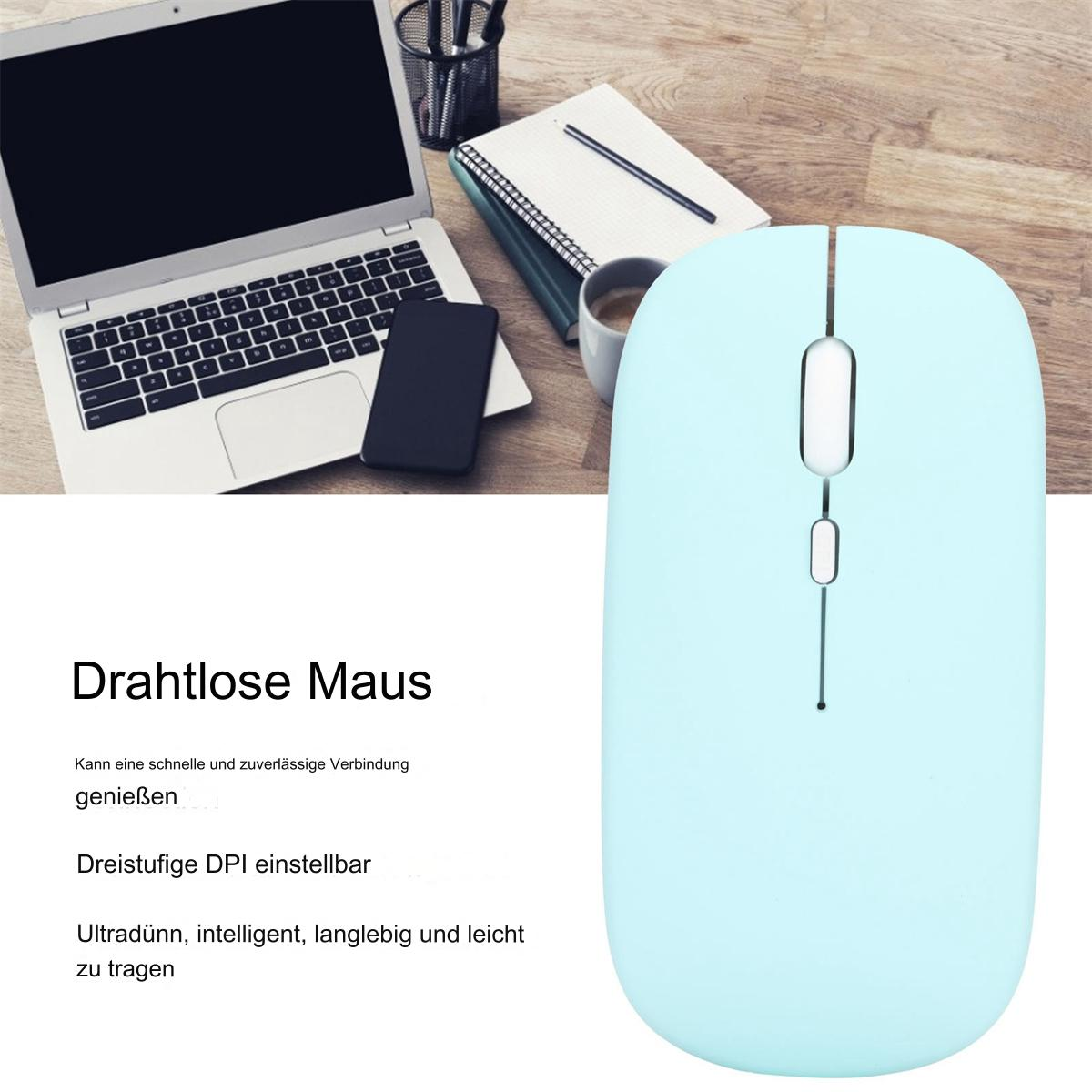 Eine hellblaue kabellose Maus neben einem Laptop, einem Telefon und einem Notizbuch.