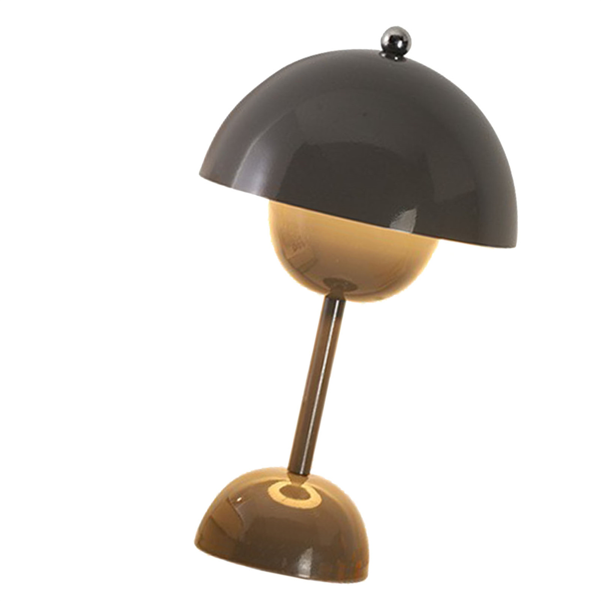 Eine moderne Tischlampe mit dunklem Schirm und gebogenem Stiel auf weißer Oberfläche.