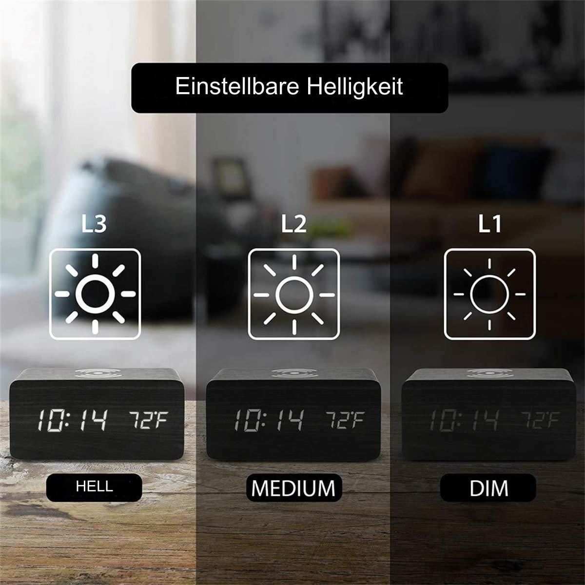 Drei Digitaluhren mit verschiedenen Helligkeitseinstellungen. Die Uhren zeigen die Zeit 10:14 und die Temp.