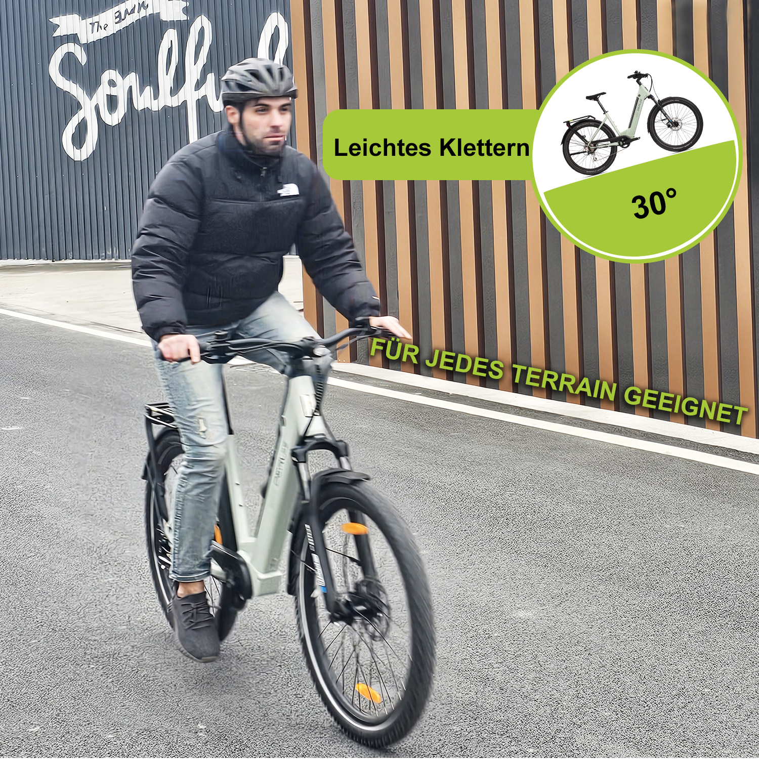 Mann fährt grünes Fahrrad auf einer Straße, mit grünem Kreis, der den Winkel zeigt.