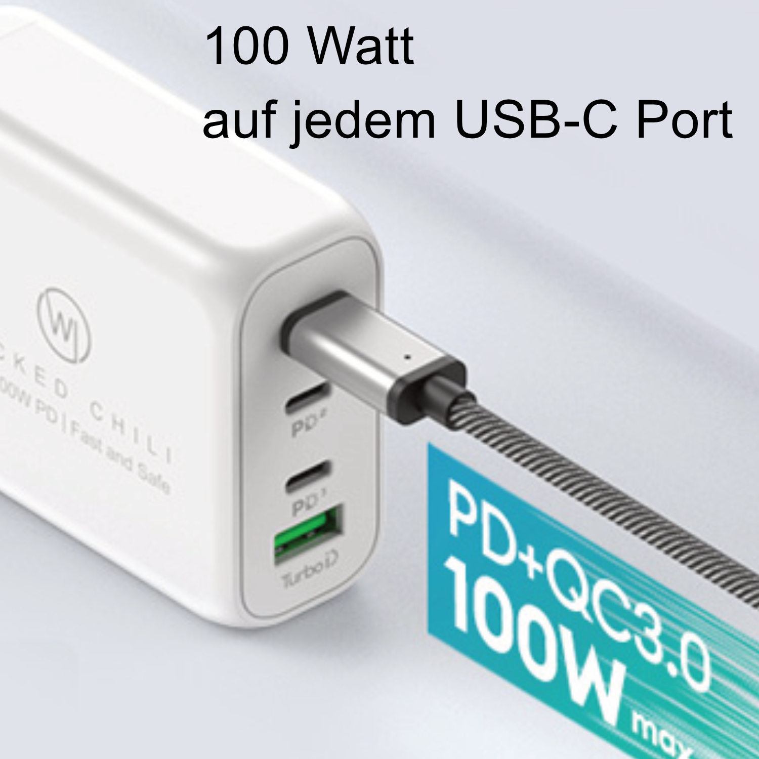 Weißes Ladegerät mit eingestecktem USB-C-Kabel. Text: 100W an jedem USB-C-Anschluss.