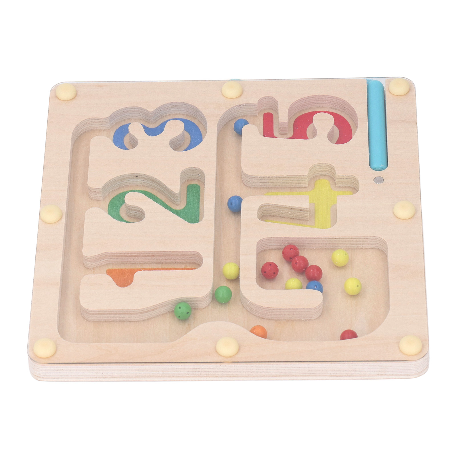 Ein Holz-Labyrinth-Puzzle mit den Zahlen 1-5 und farbigen Kugeln. Die Zahlen sind in den Labyrinthwegen.