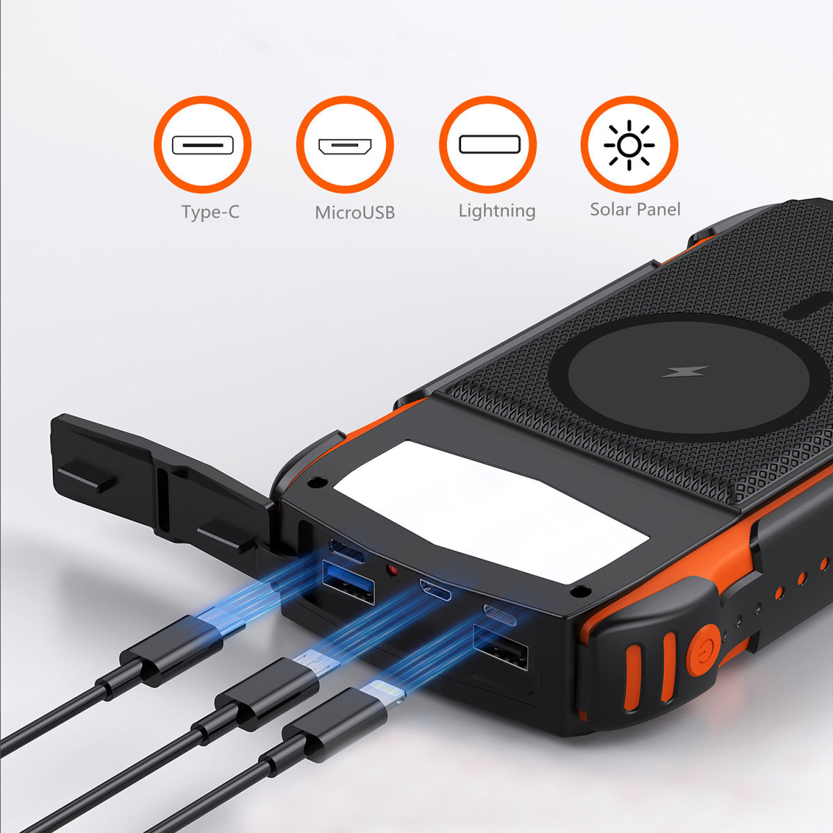 Schwarze und orangefarbene Powerbank mit drei angeschlossenen Ladekabeln. Kabel haben blaues Licht.