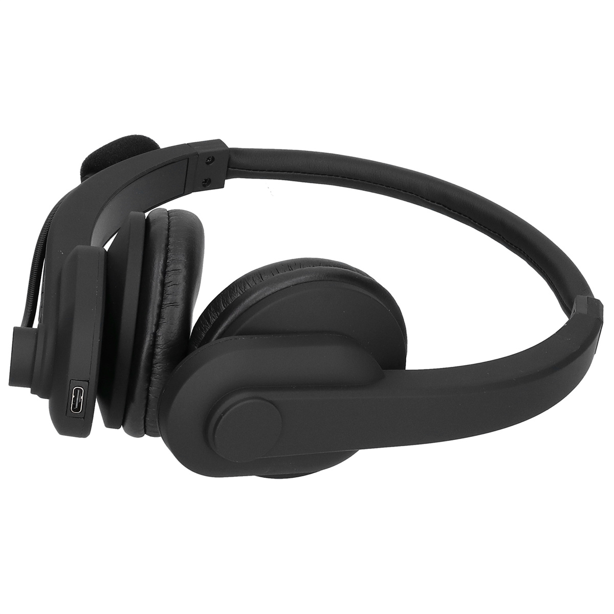 Ein schwarzer Over-Ear-Kopfhörer auf weißem Hintergrund. Der Kopfhörer hat ein Mikrofon.