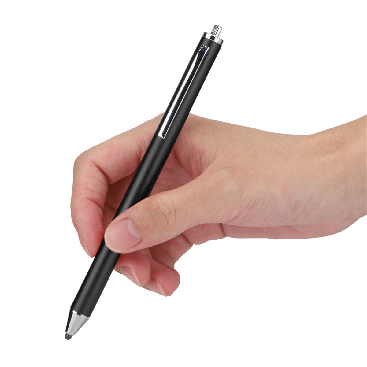 Ein schwarzer Eingabestift wird in einer Hand gehalten, die Spitze zeigt nach unten. Der Hintergrund ist weiß.