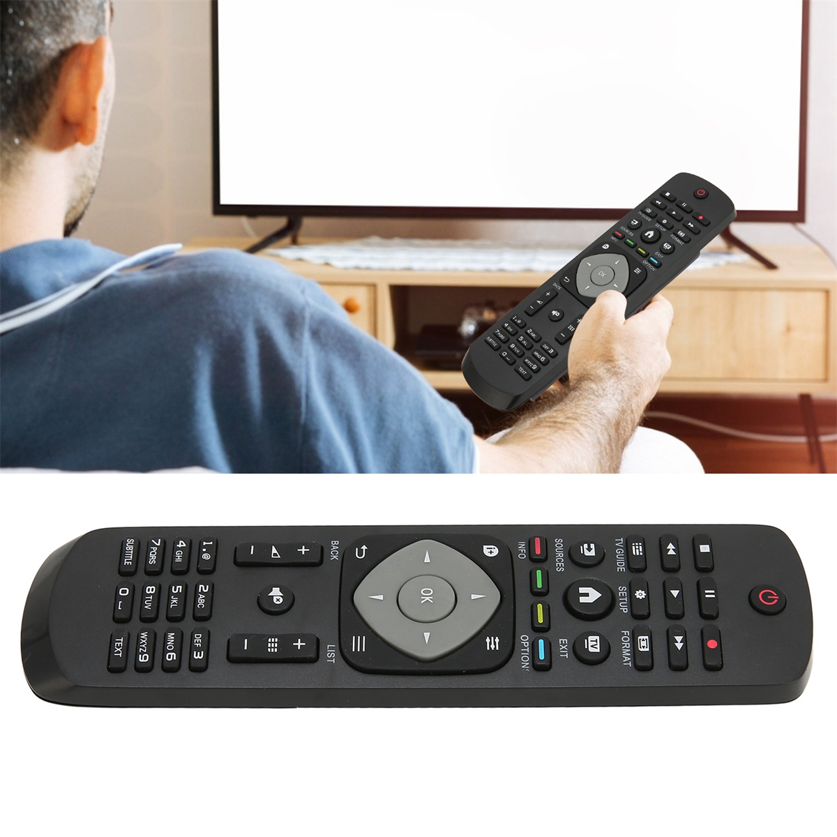 Mann hält eine schwarze TV-Fernbedienung, mit den Tasten der Fernbedienung und einem Fernsehbildschirm sichtbar.