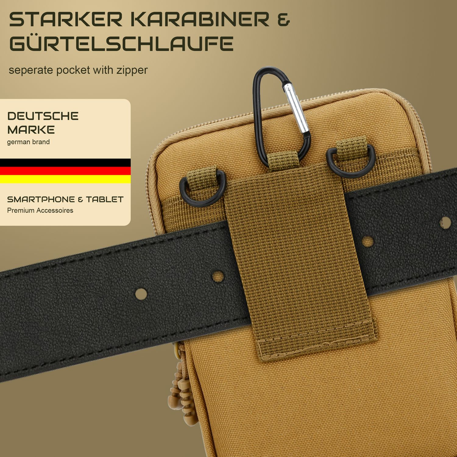 Beigefarbene Tasche mit Karabiner und Gürtelschlaufe, deutsches Markenetikett, hält einen Gürtel.