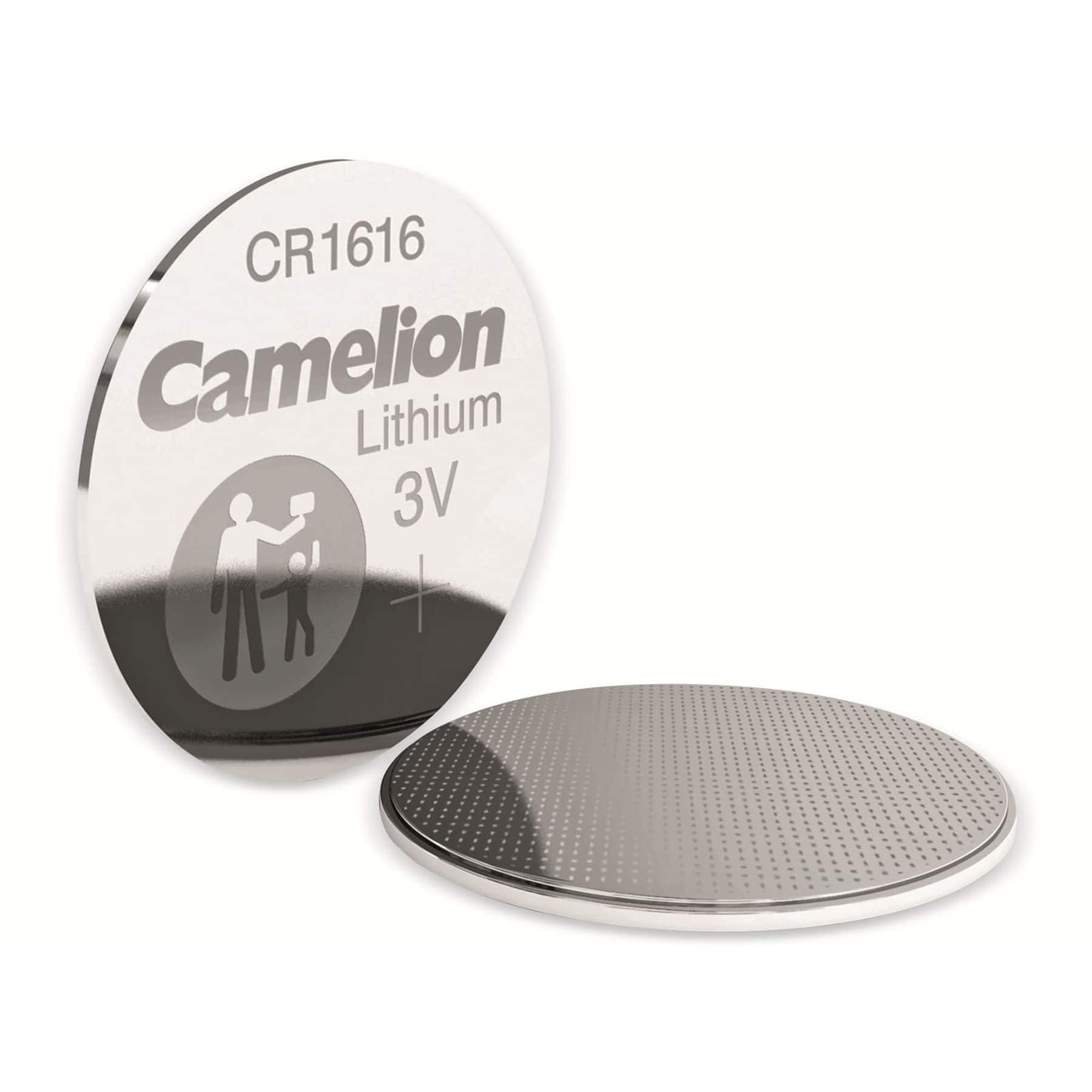 Dwie srebrne baterie CR1616. Marka Camelion. Jedna bateria obok drugiej.