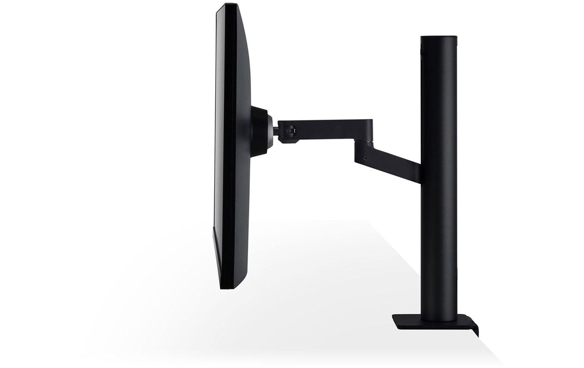 Braccio del monitor nero con un monitor collegato. Il monitor è angolato lontano dallo spettatore.