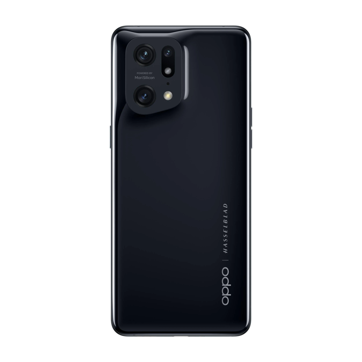 Rückseite eines schwarzen Telefons mit Dreifachkamera und 'oppo | Hasselblad' Branding.