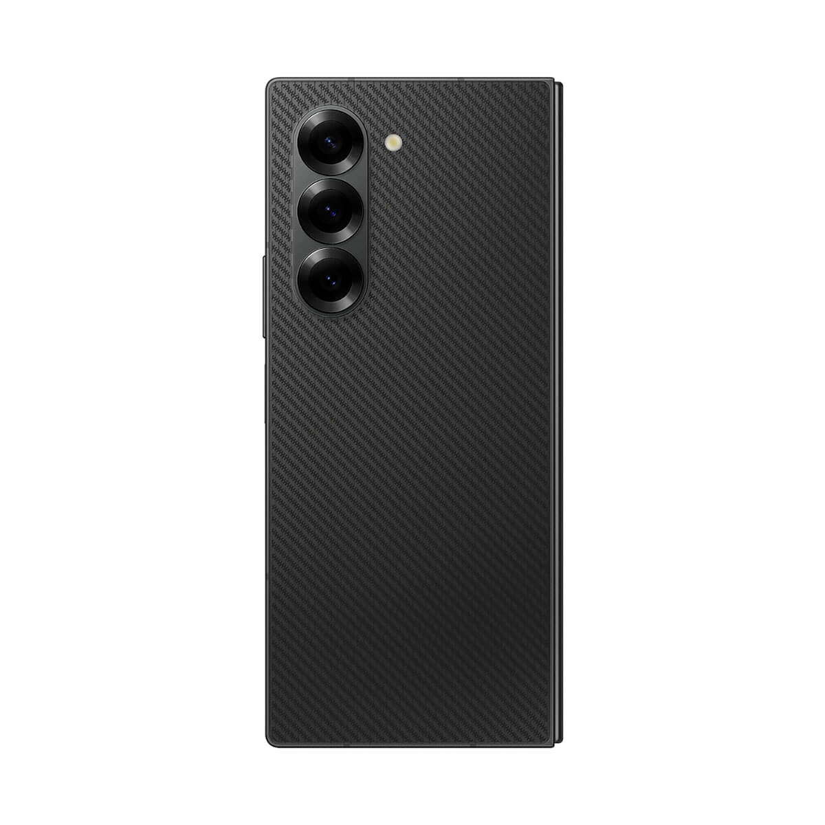 Czarny smartfon z fakturą włókna węglowego. Trzy aparaty z tyłu.