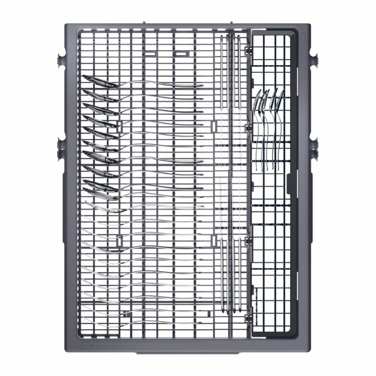 Regał zmywarki wypełniony przyborami, widok z góry.