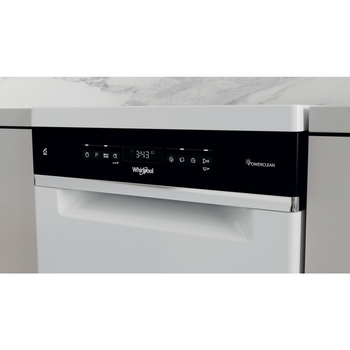 Primer plano del panel de control de un lavavajillas. Tiene una pantalla con 3:43 y el logotipo de Whirlpool.