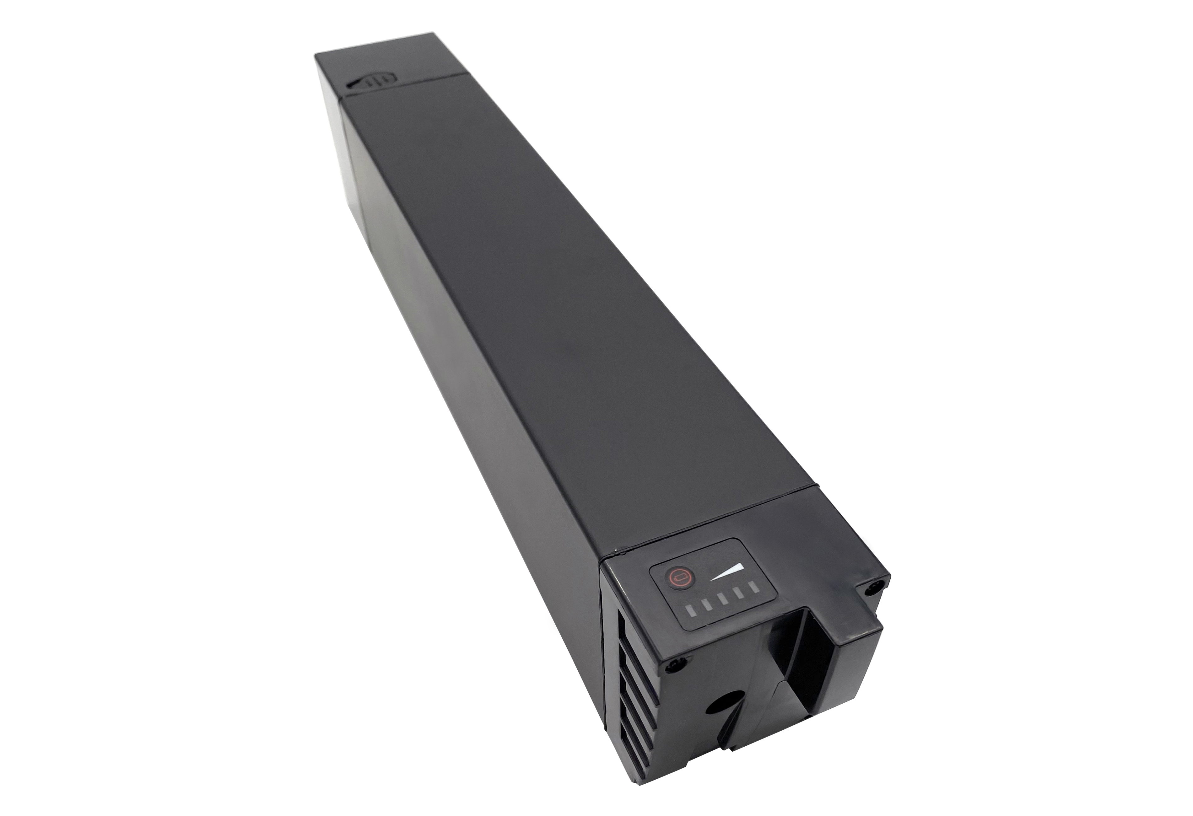 Schwarzer rechteckiger Akku mit Kontrollleuchten.  Schlankes Design, Power-Taste an der Seite.
