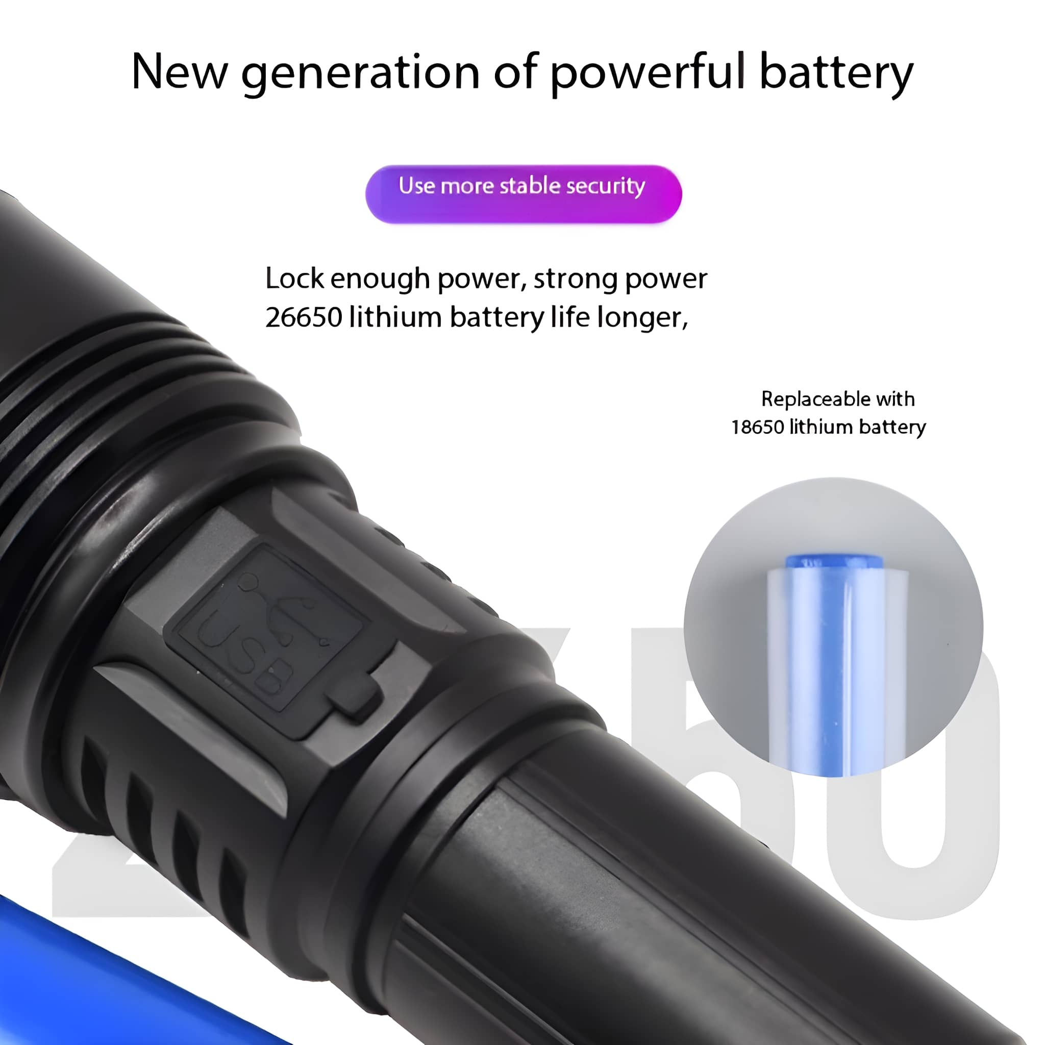 Nahaufnahme einer schwarzen Taschenlampe mit USB-Anschluss. Text beschreibt Batterieeigenschaften.