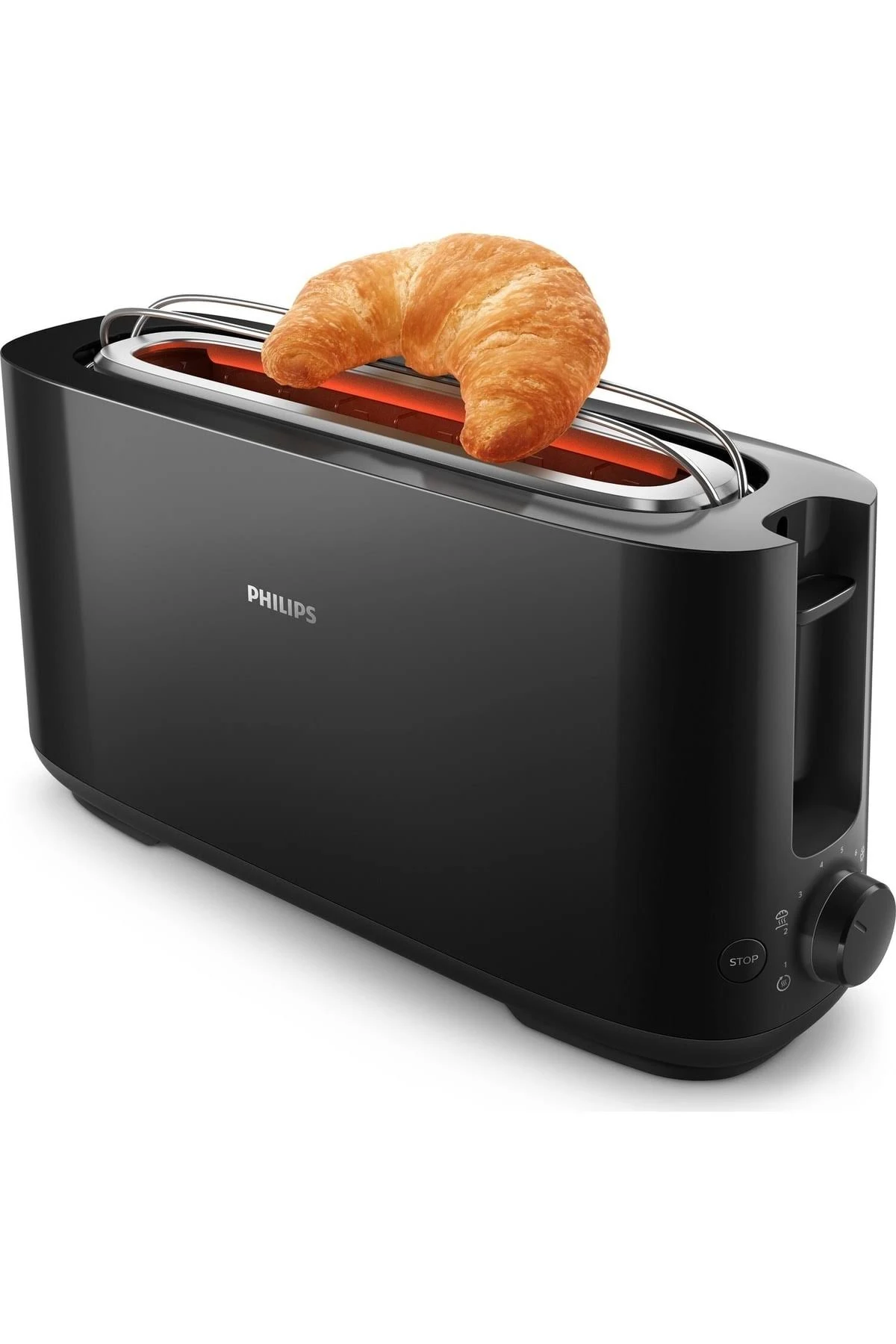 Tostapane nero con un croissant sopra. È posizionato su una superficie bianca. Il tostapane ha una manopola.