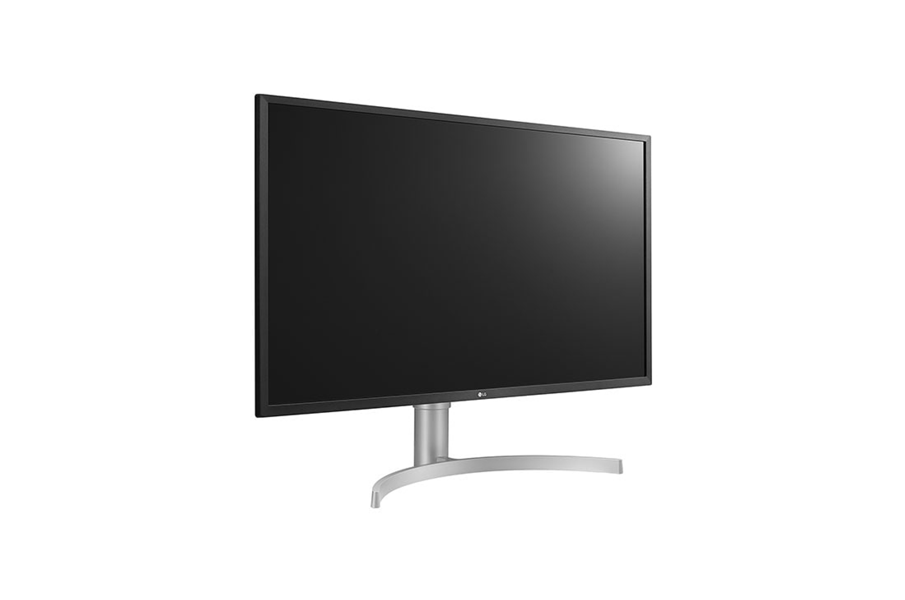 Un monitor LG con pantalla negra. Soporte plateado. Fondo blanco.
