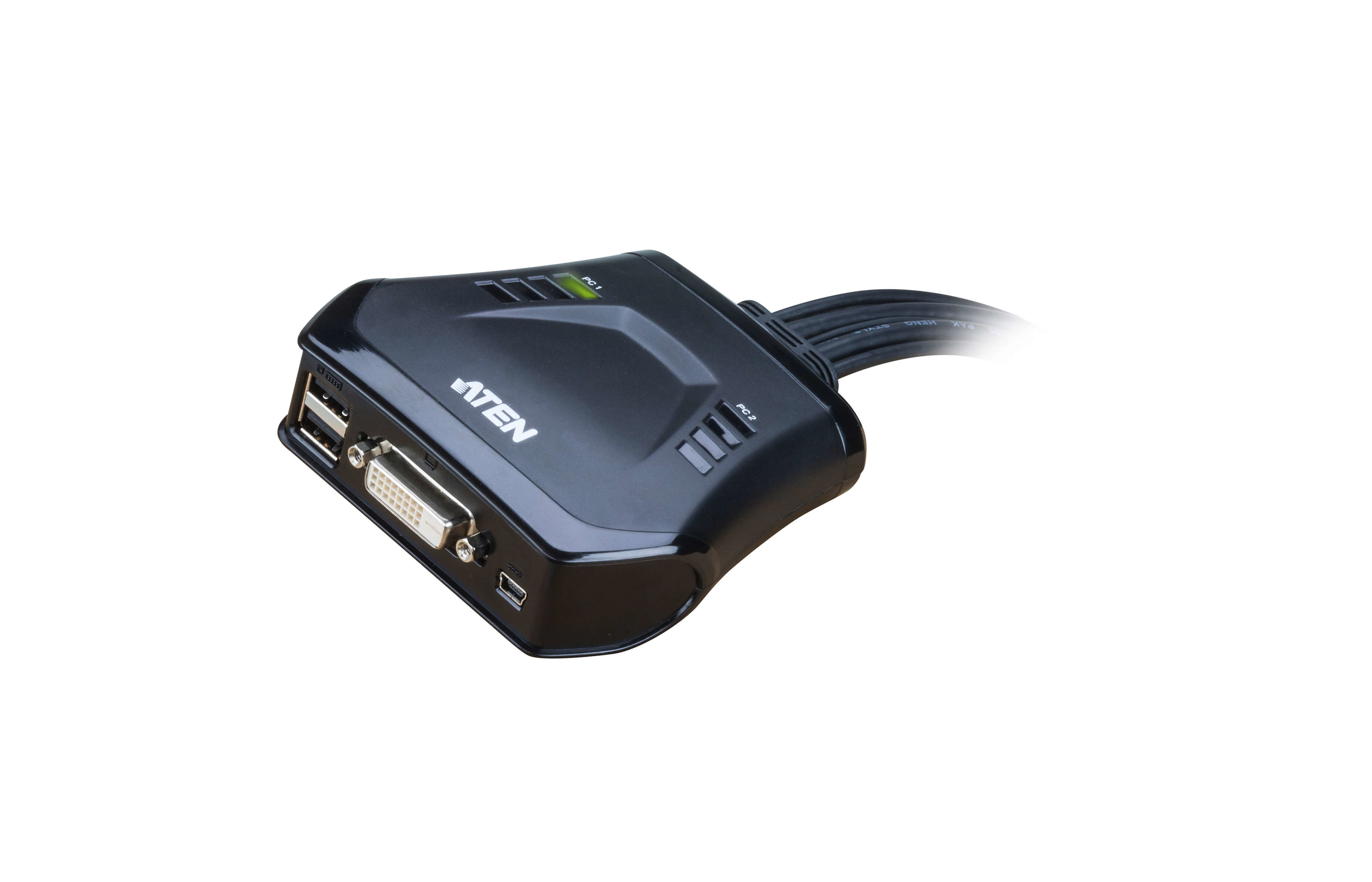 Schwarzer ATEN KVM-Switch mit USB, DVI und anderen Anschlüssen, schräg vor weißem Hintergrund.