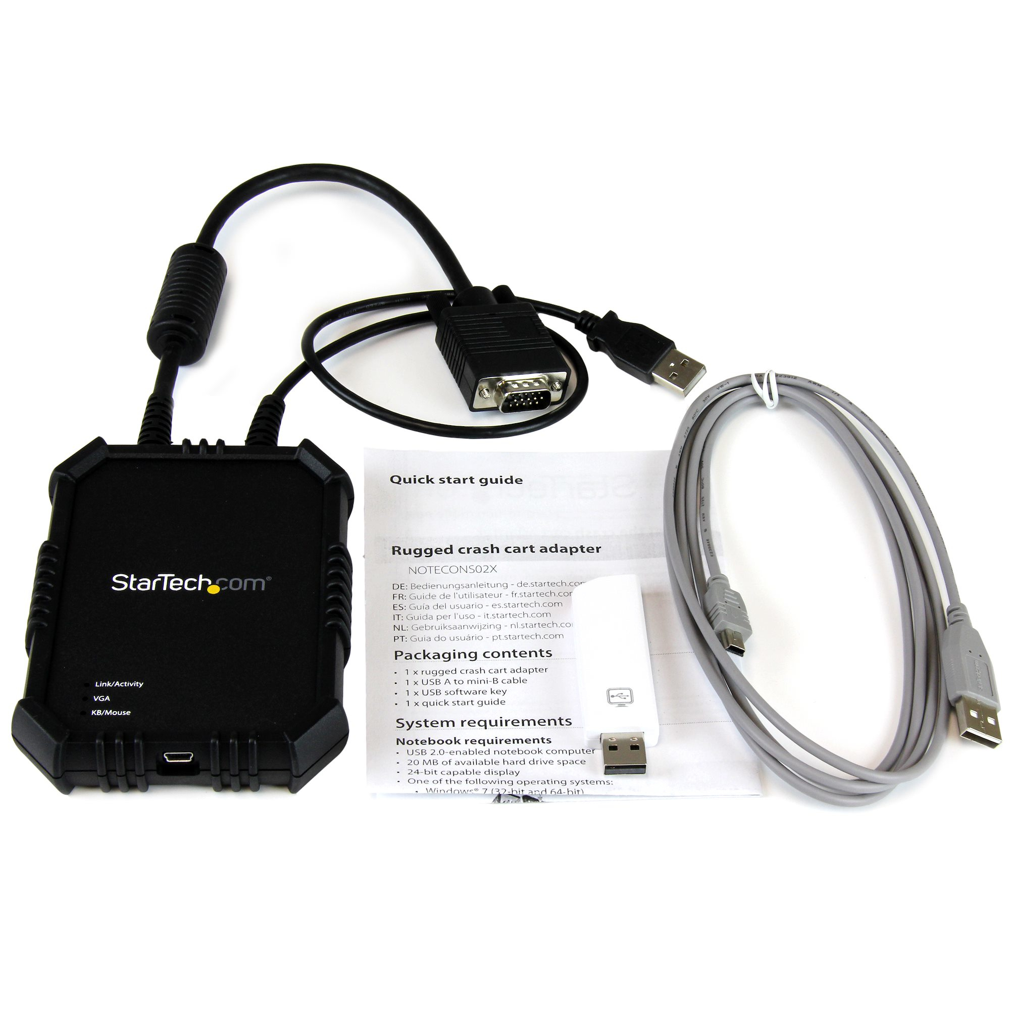 Een verzameling computeraccessoires, waaronder een robuuste crash cart adapter, kabels en een gids.