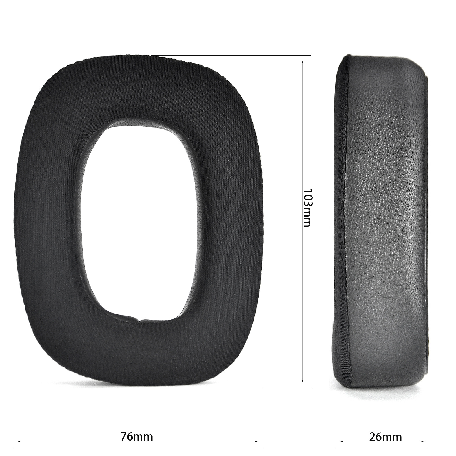 Schwarzes Ohrpolster, ovale Form, mit Maßen. 103 mm hoch, 76 mm breit und 26 mm dick.