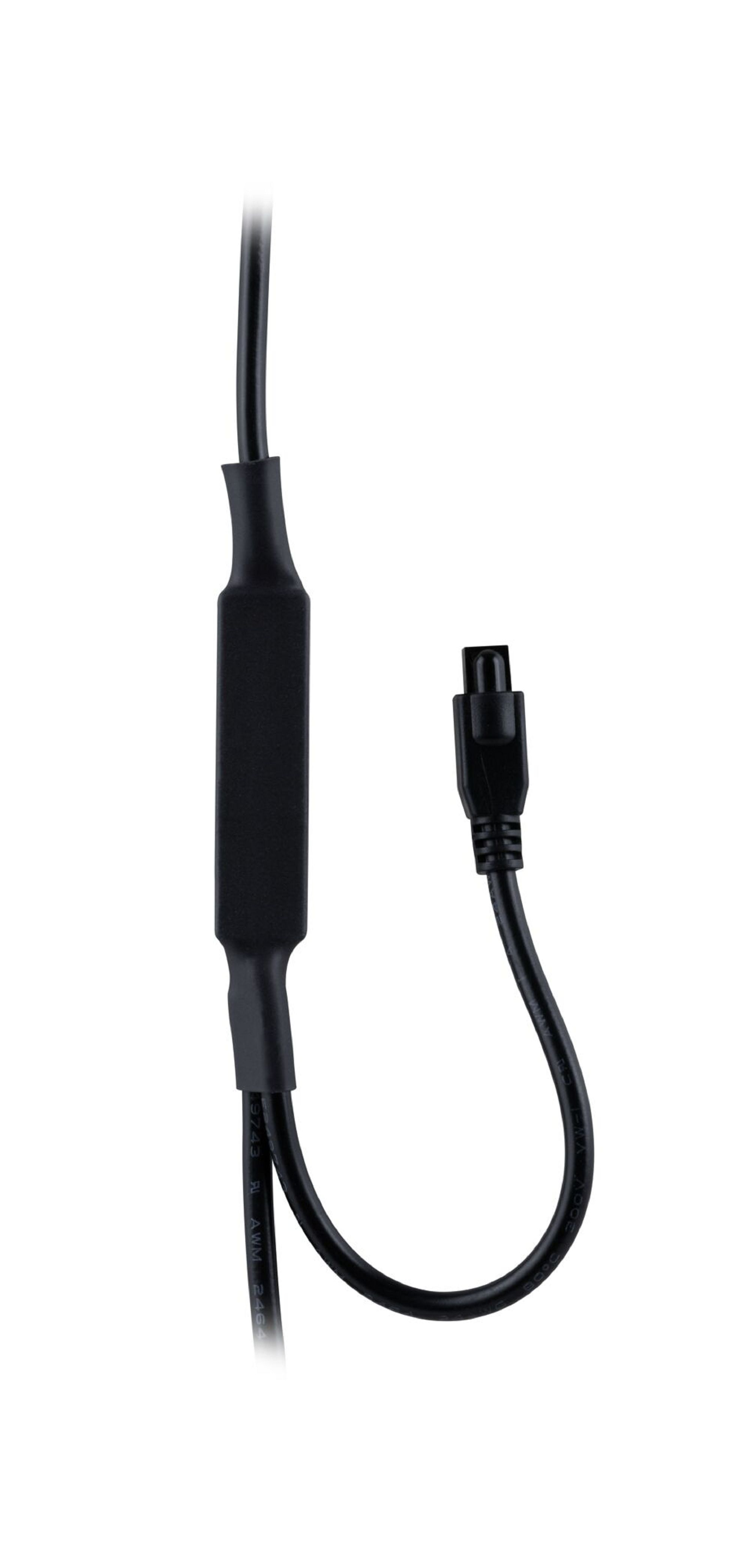 Schwarzes Kabel mit Stecker, isoliert auf weißem Hintergrund.