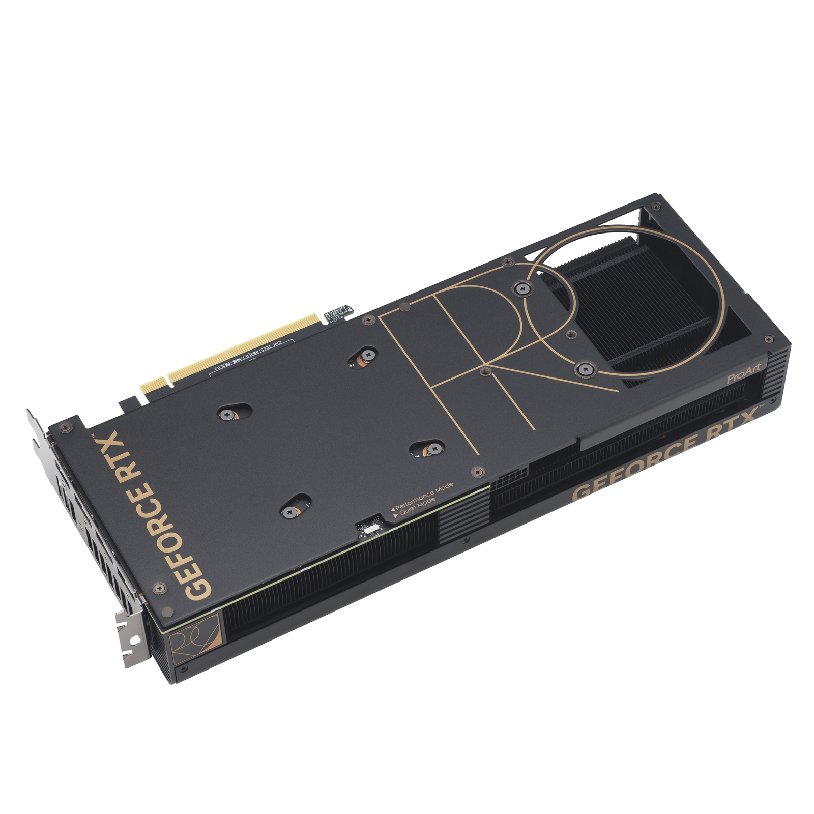 Scheda grafica. Ha un design nero e oro con le parole GeForce RTX.