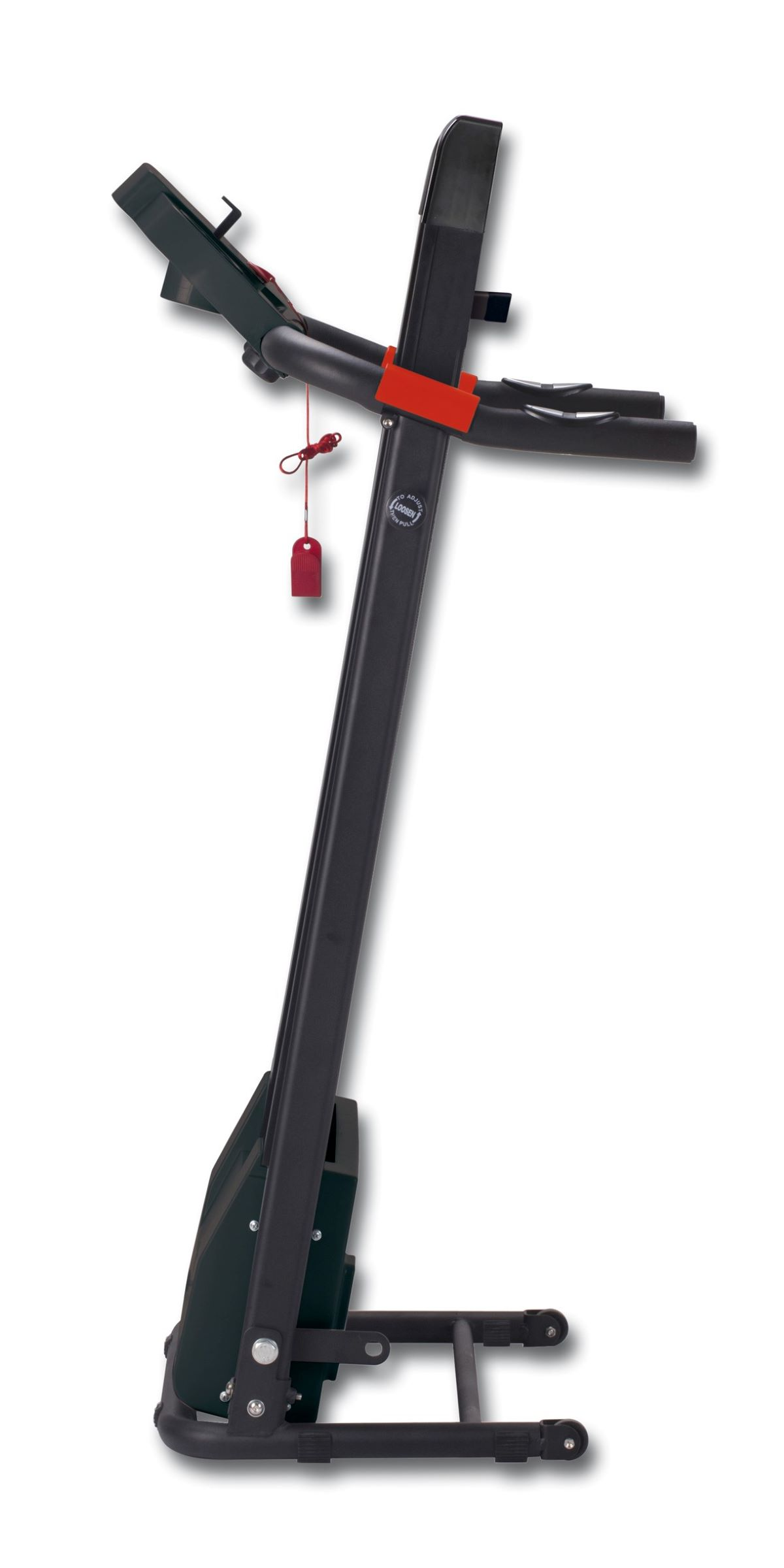 Tapis roulant nero inclinato lateralmente. Clip di sicurezza rosso attaccato. Sfondo bianco.